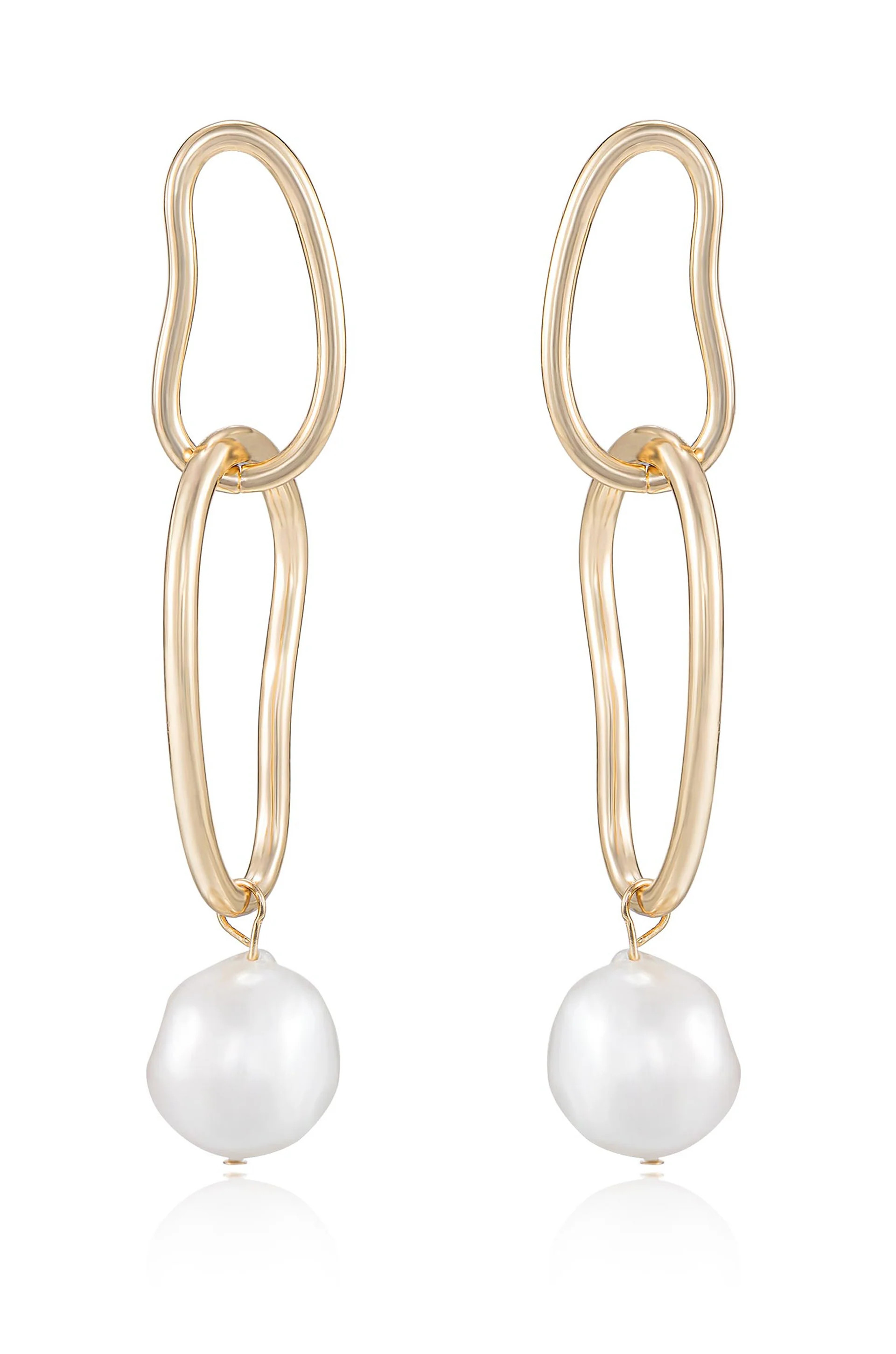 Mara Dangle Pearl Earrings | Ettika