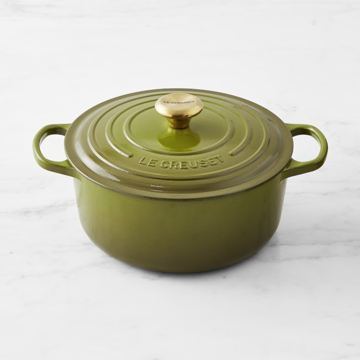 Le Creuset Signature Enameled Cast Iron Round Dutch Oven | Williams-Sonoma