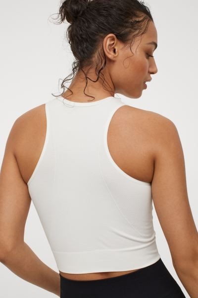 White | H&M (US + CA)