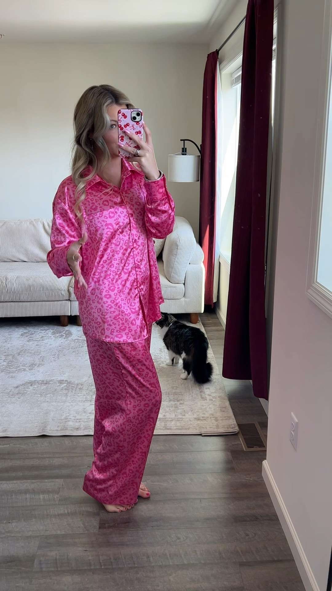 my favvvv pink, silk cheetah print pjs ever!!💞

Amazon finds, Amazon fashion, silk pajamas, sleepwear 

#LTKHome #LTKStyleTip #LTKFindsUnder50