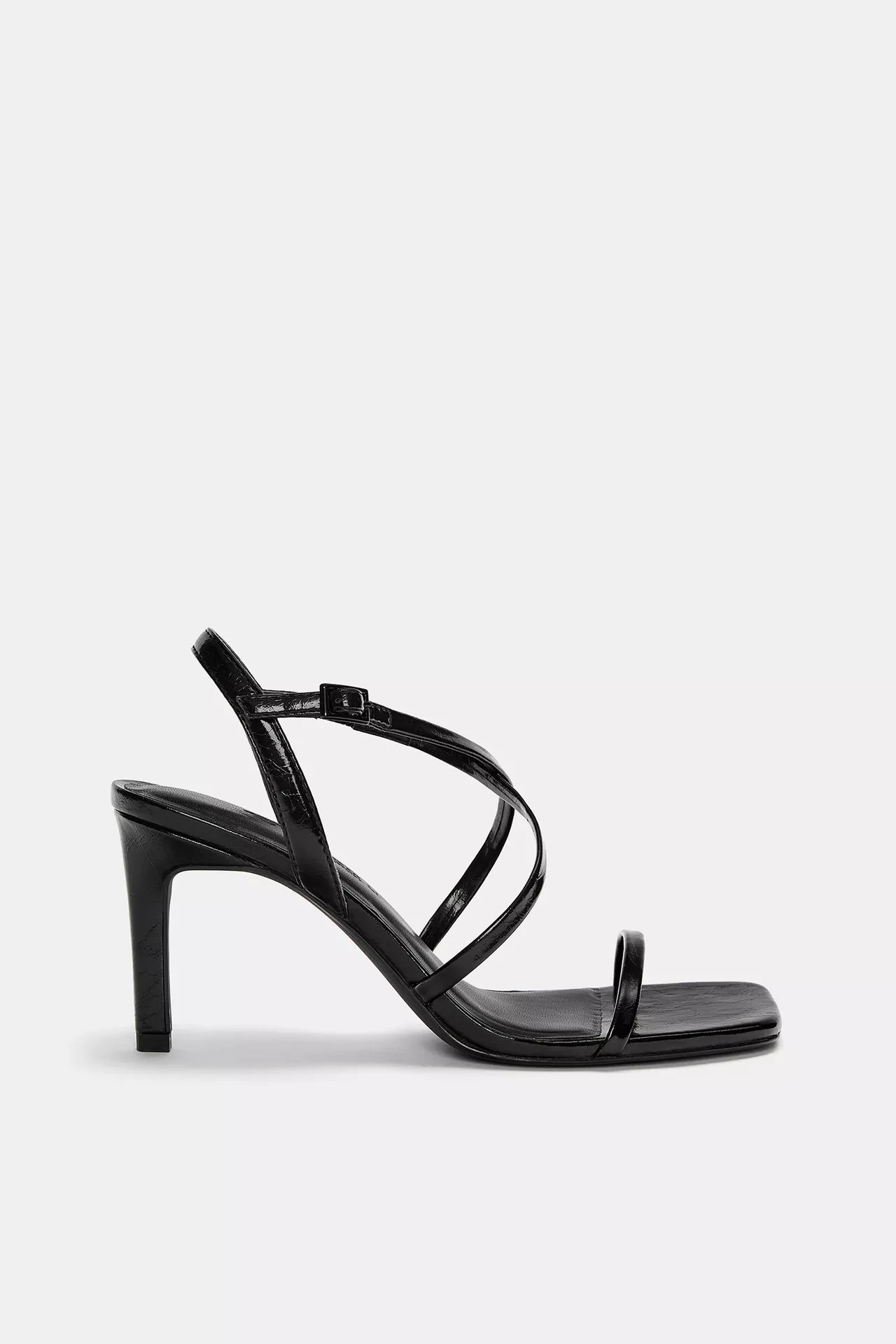 Absatzsandalen mit Riemen | PULL and BEAR DE