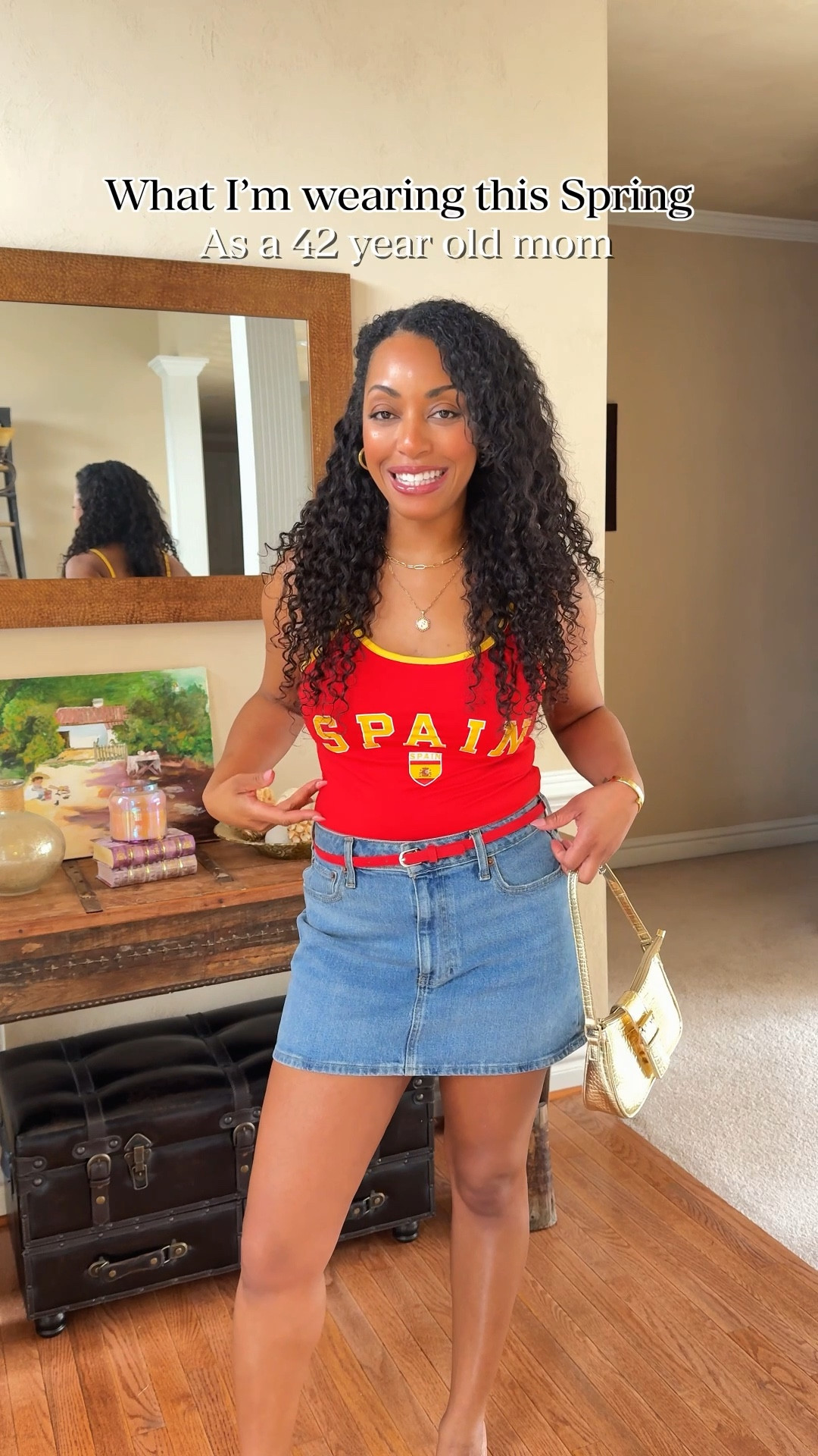 What was your favorite part of the early 2000’s? #outfitinspo #outfitideas #styleinspo #over40style