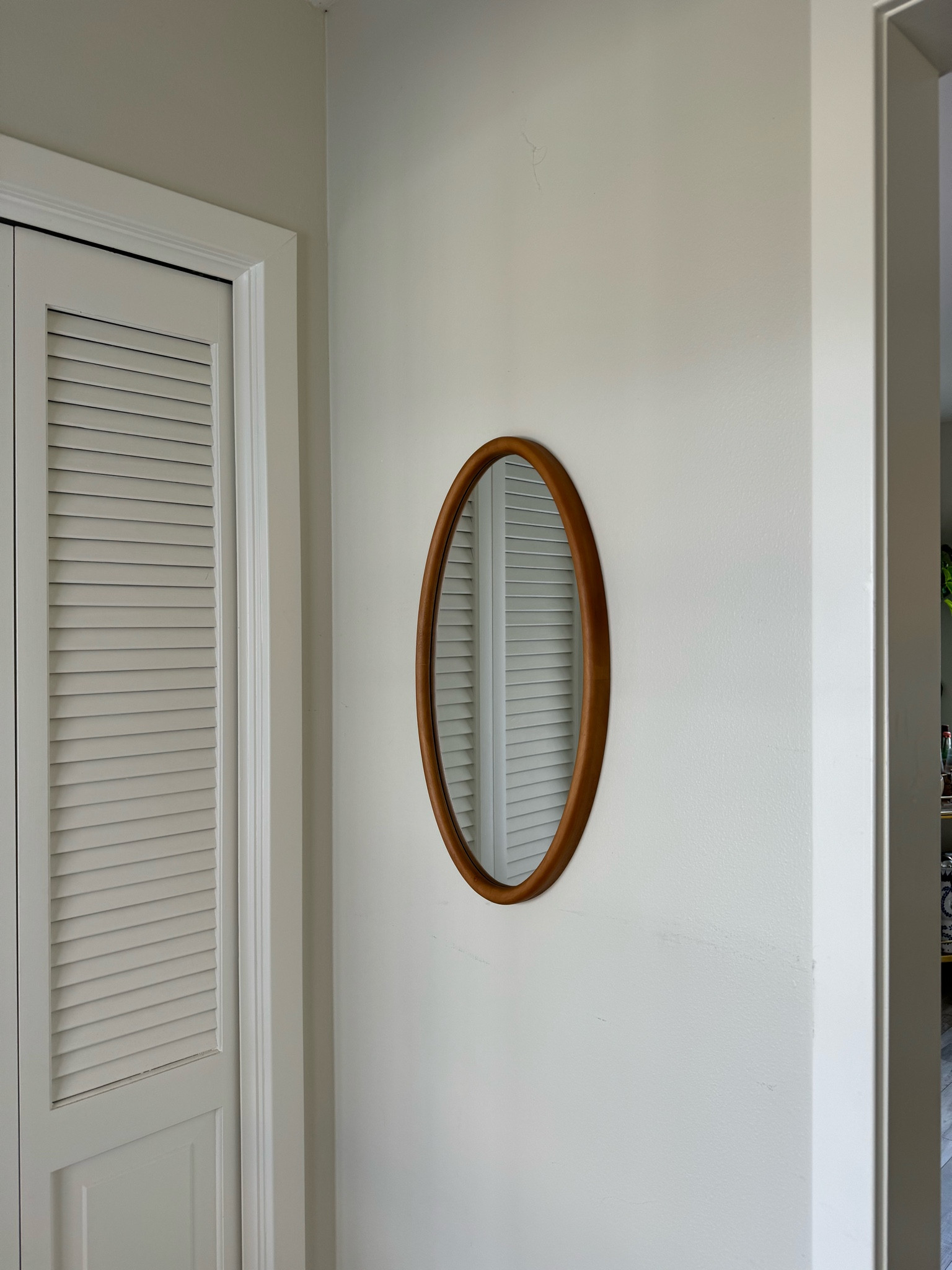 The perfect size wall mirror🪞 

#LTKFindsUnder50 #LTKFindsUnder100 #LTKHome