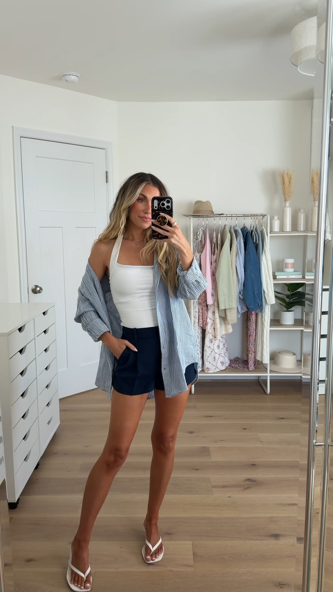is it giving modem off duty??? Regardless it’s definitely giving summer happy hour and I think this is so cute for a little dinner and drinks! 

Shorts run a tad small, so size up if you want more room! Regular my usual xs in everything

#LTKPetite #LTKootd #LTKSeasonal