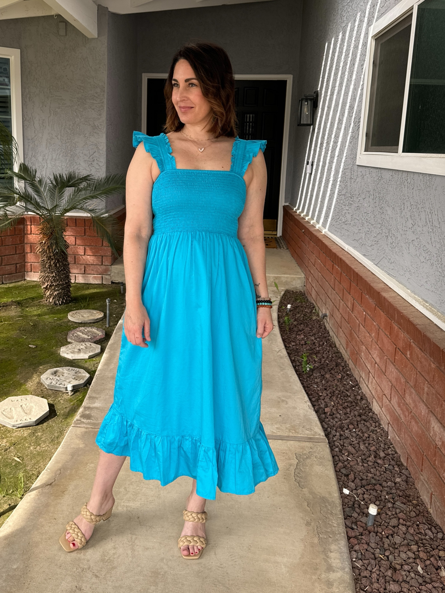 The perfect Easter Dress and it has pockets! 

Wearing size Small 

Easter | Spring | Spring Outfit | Spring Dress 

#LTKfindsunder50 #LTKSeasonal #LTKsalealert