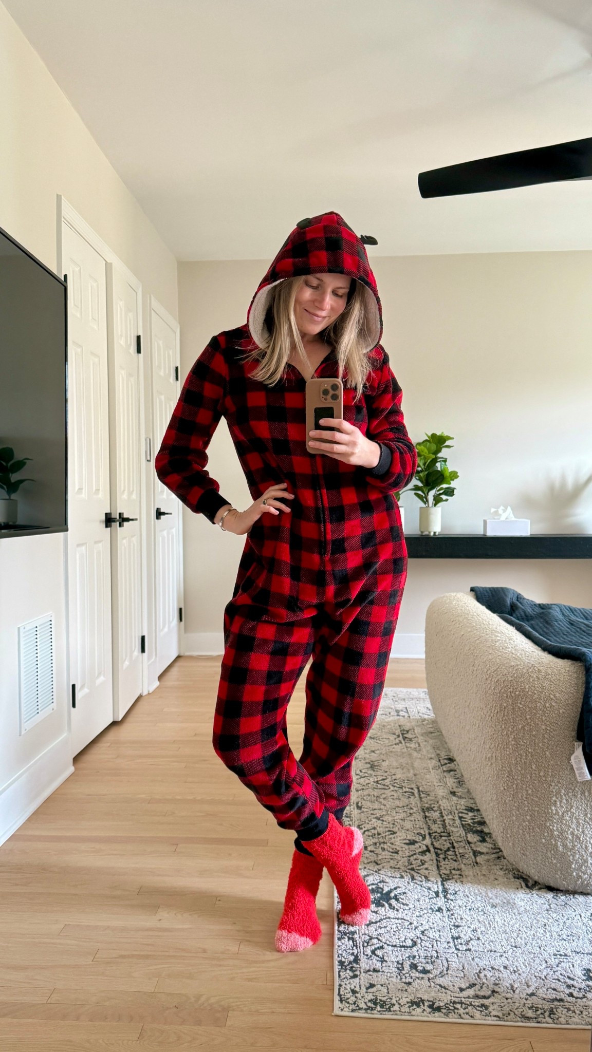 Wearing size M! So cosy! ☺️