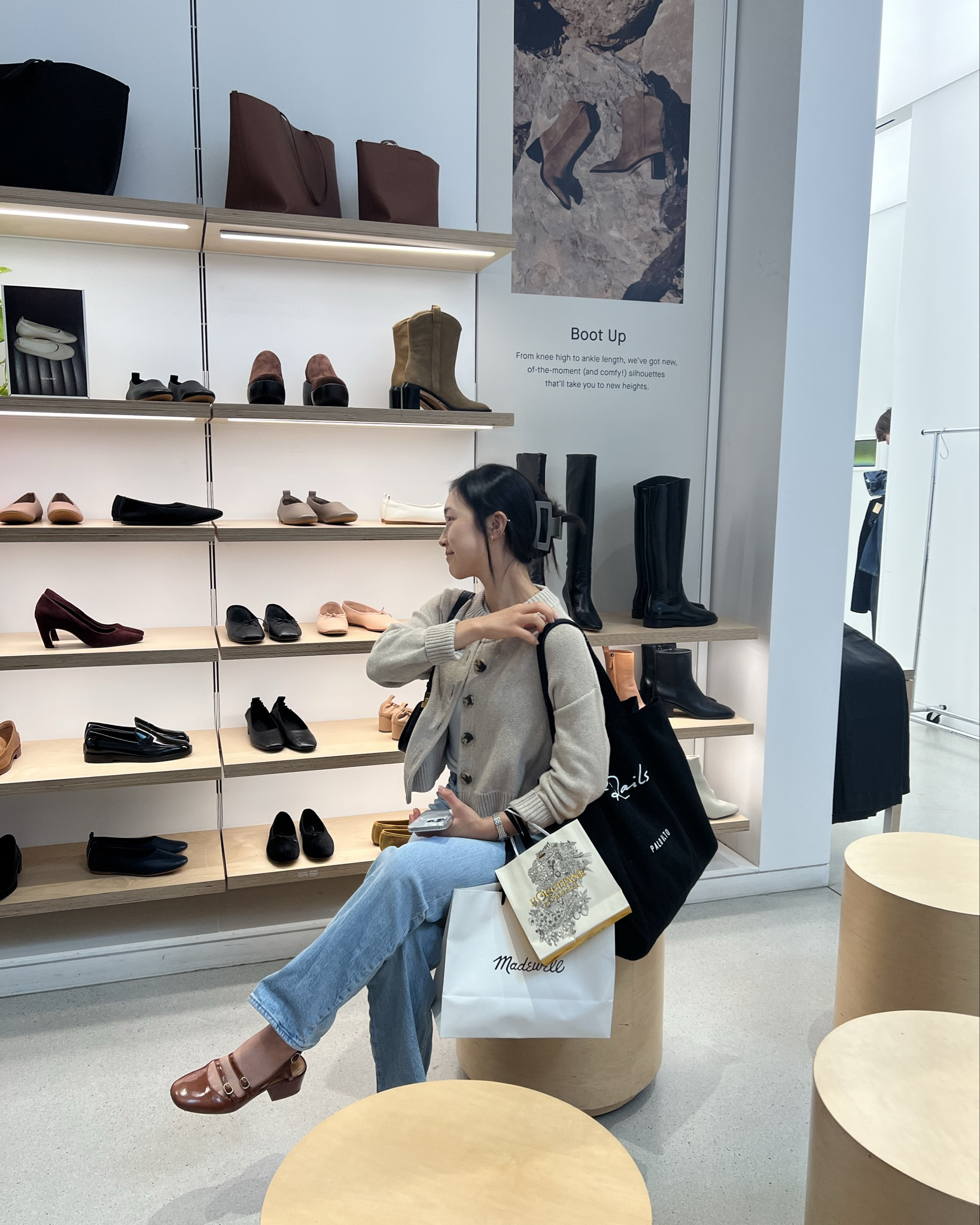 Behold the most complimented outfit of the month 

#LTKshoes #LTKstyletip #LTKkorea