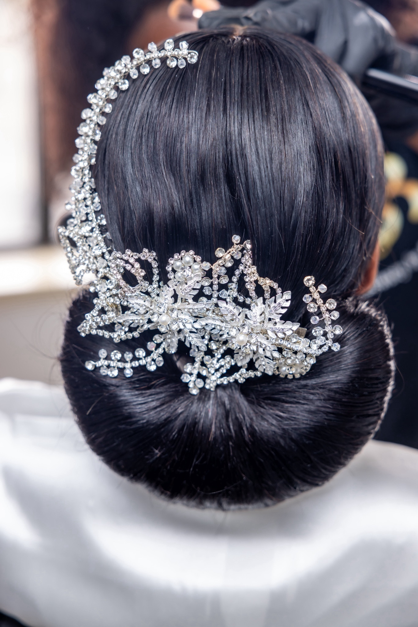 Bridal Hair Pin

This was a beautiful accessory on my wedding day. The quality was top notch 

#LTKwedding #LTKfindsunder100 #LTKSeasonal