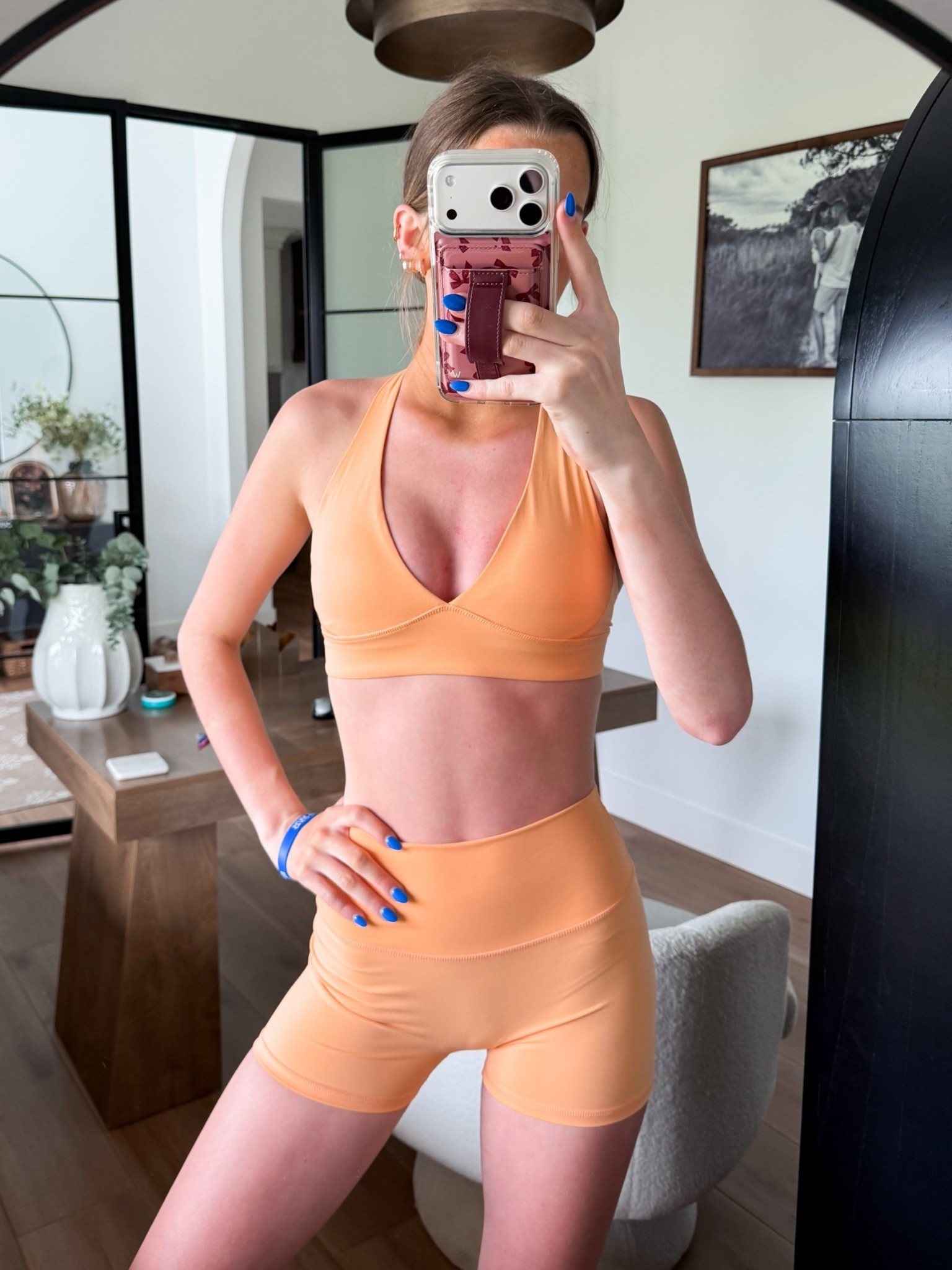 Top-XS
Shorts-XS

#LTKfitnessgoals #LTKActive #LTKootd
