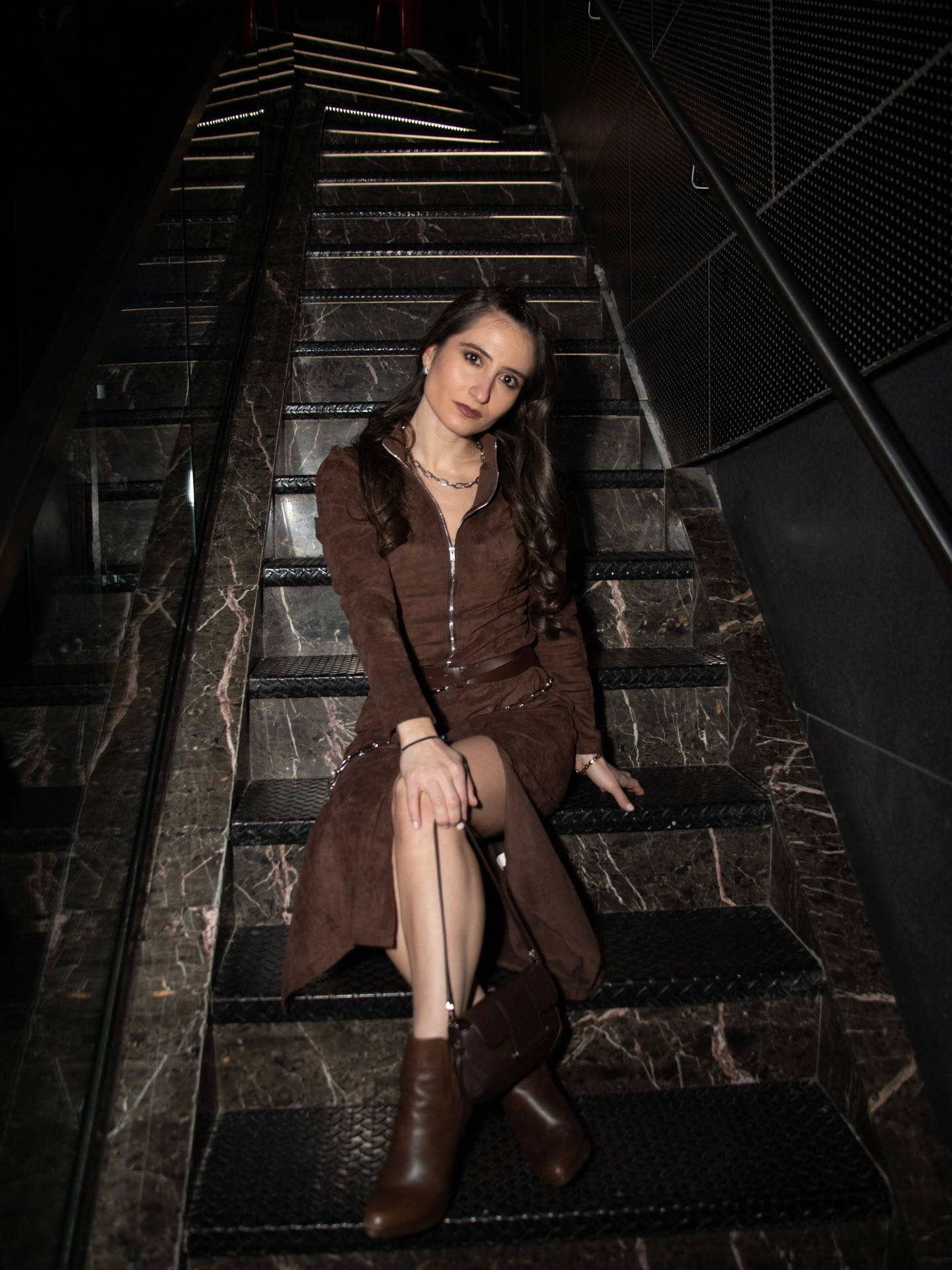 Accessories are everything for this Chocolate brown monochrome look - suede winter midi dress and all brown accessories 

Als decided to style it with the double belt trend 
.
.
.
.
NYC blizzard, New York fashion week, fashion week, fashion month, NYFW streetstyle, nyc streetstyle, espresso brow
brown monochrome outfit, chocolate brown dress, suede midi dress, NYC night outfit, winter neutral outfit, quiet luxury style, brown ankle boots outfit, minimalist fashion influencer, New York fashion influencer, nyc fashion, nyc style, winter outfit, winter fashion inspo, winter style inspo, Pinterest fashion, Pinterest aesthetic, New York influencer, snow storm, outfit inspo, winter outfit inspo, winter aesthetic, nyc snowstorm 
#nyfw #fashionweek #fashionmonth #winteroutfitinspo