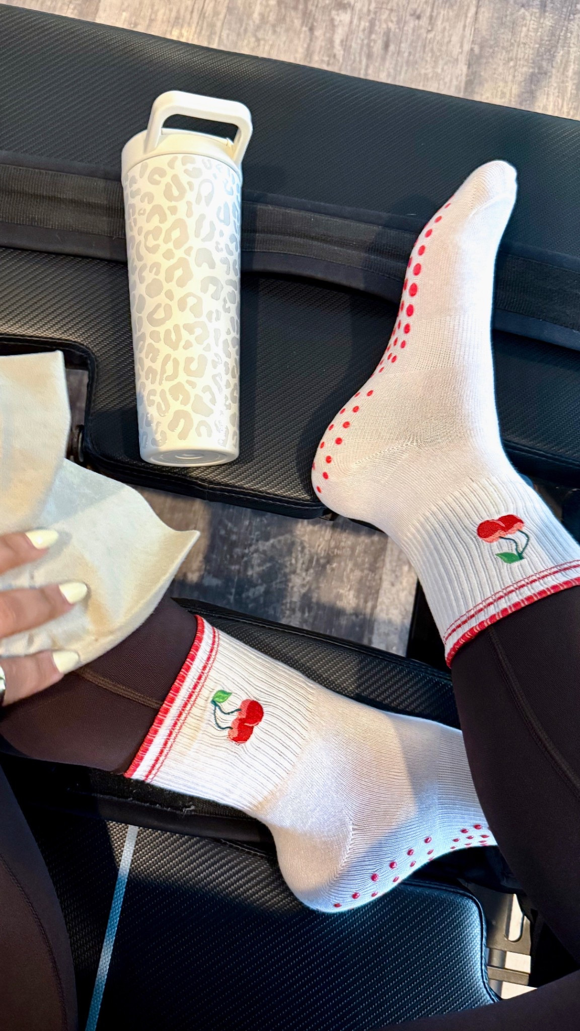 Ready for my Pilates class! 💪🏽
How cute are these cherry🍒Pilates socks!!!


//amazon workout finds, Amazon finds, activewear, gym bag

#LTKMidsize #LTKActive #LTKFindsUnder50