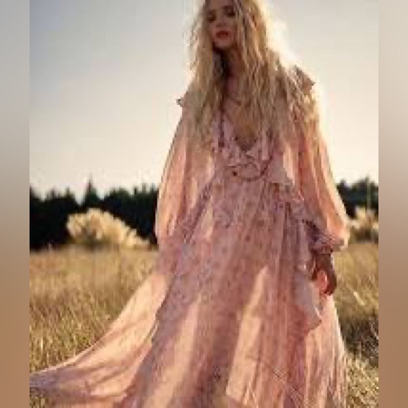 Spell Fleur Gown, Pink Champagne, BNWT, Small | Poshmark