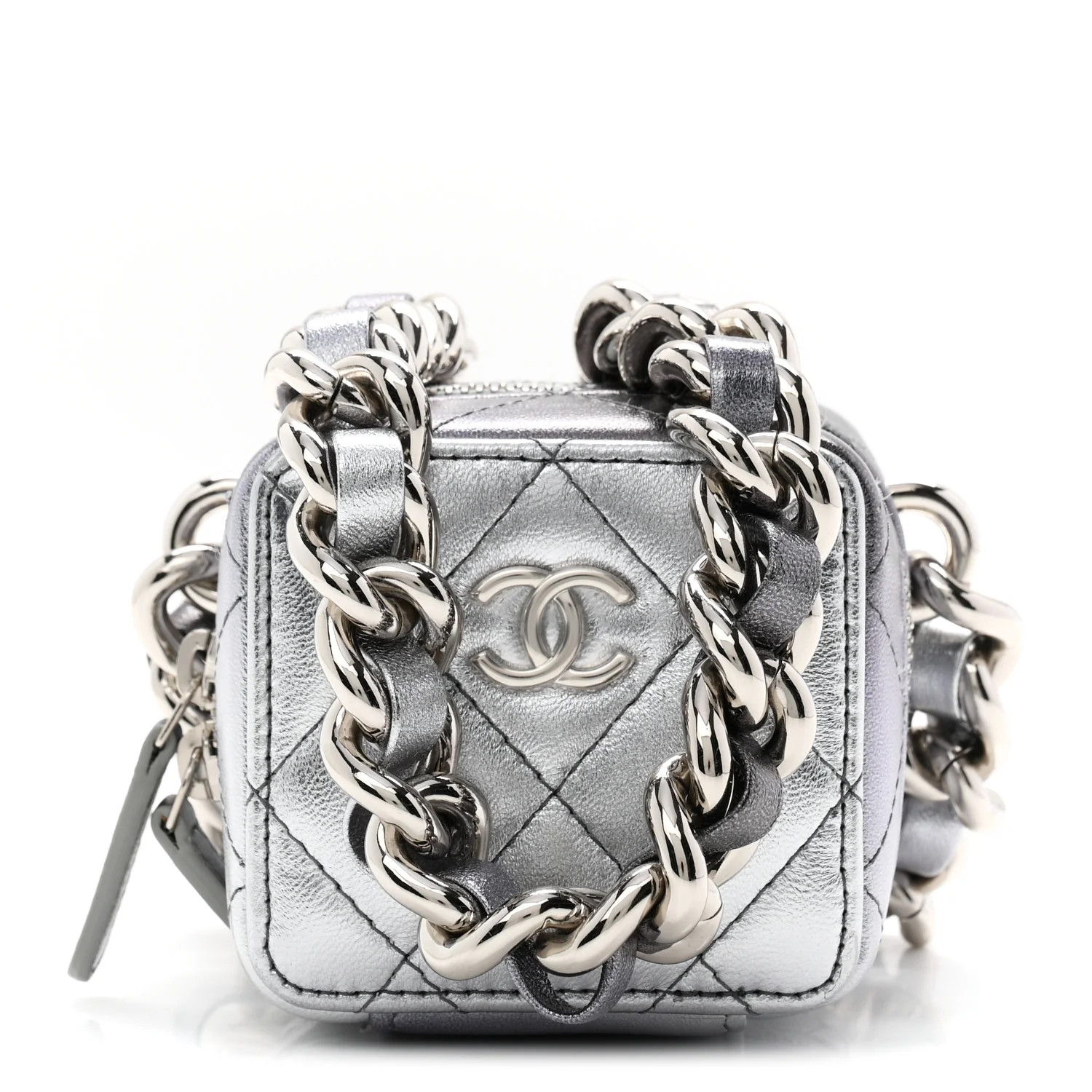 Chanel Gradient Metallic Lambskin Quilted Coco Punk Cube Clutch With Chain Silver Black 1909661 | FASHIONPHILE (US)