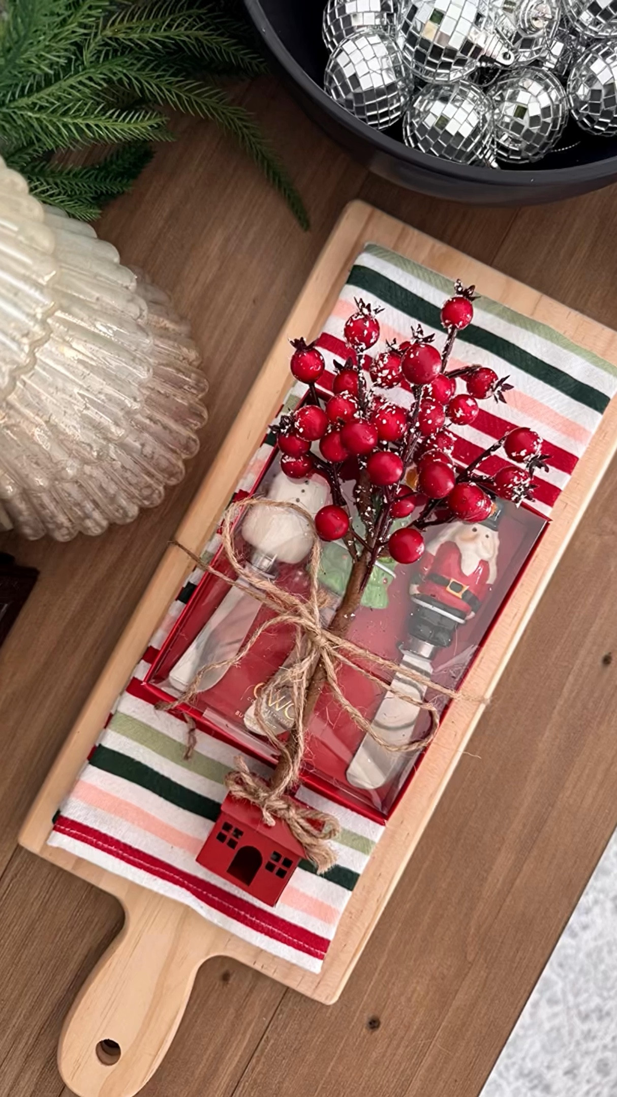 Type the word HOSTESS and I’ll send this easy and inexpensive 🎁 idea right to your DMs!

Gift idea, Christmas party, holiday party, gifts for the chef, holiday decor, Christmas decorations, cheese board, home decor finds

#LTKHoliday #LTKHome #LTKGiftGuide