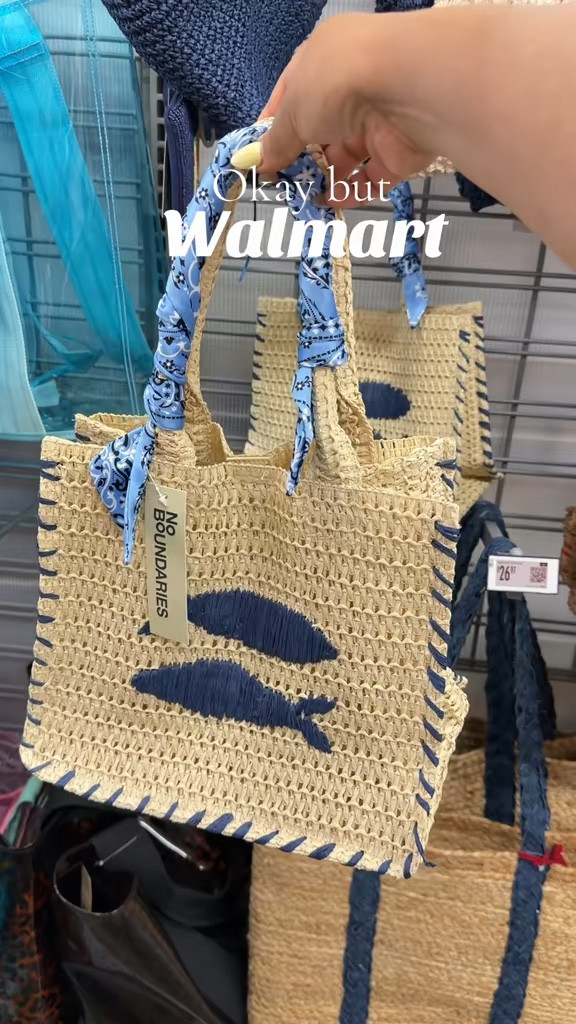 Women bags for the beach 

