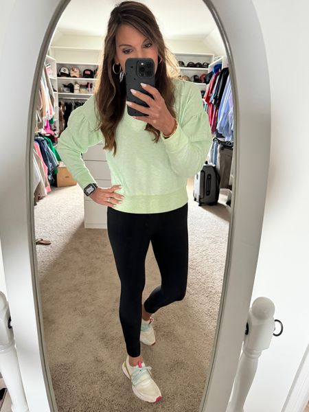 Cute sweatshirt for spring. 

#LTKstyletip #LTKfitness #LTKActive