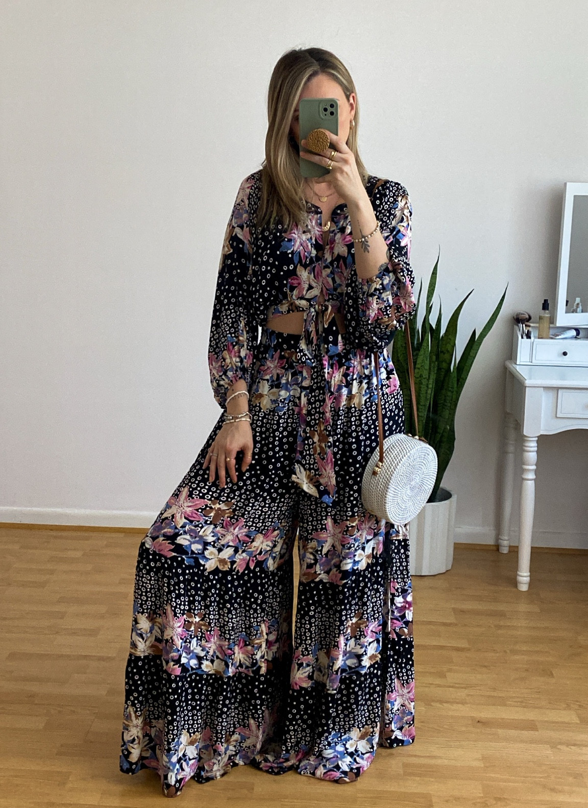 Super comfortable jumpsuit! Perfect for a vacation outfit, Easter, summer concerts and more! 

#LTKstyletip #LTKFestival #LTKFind