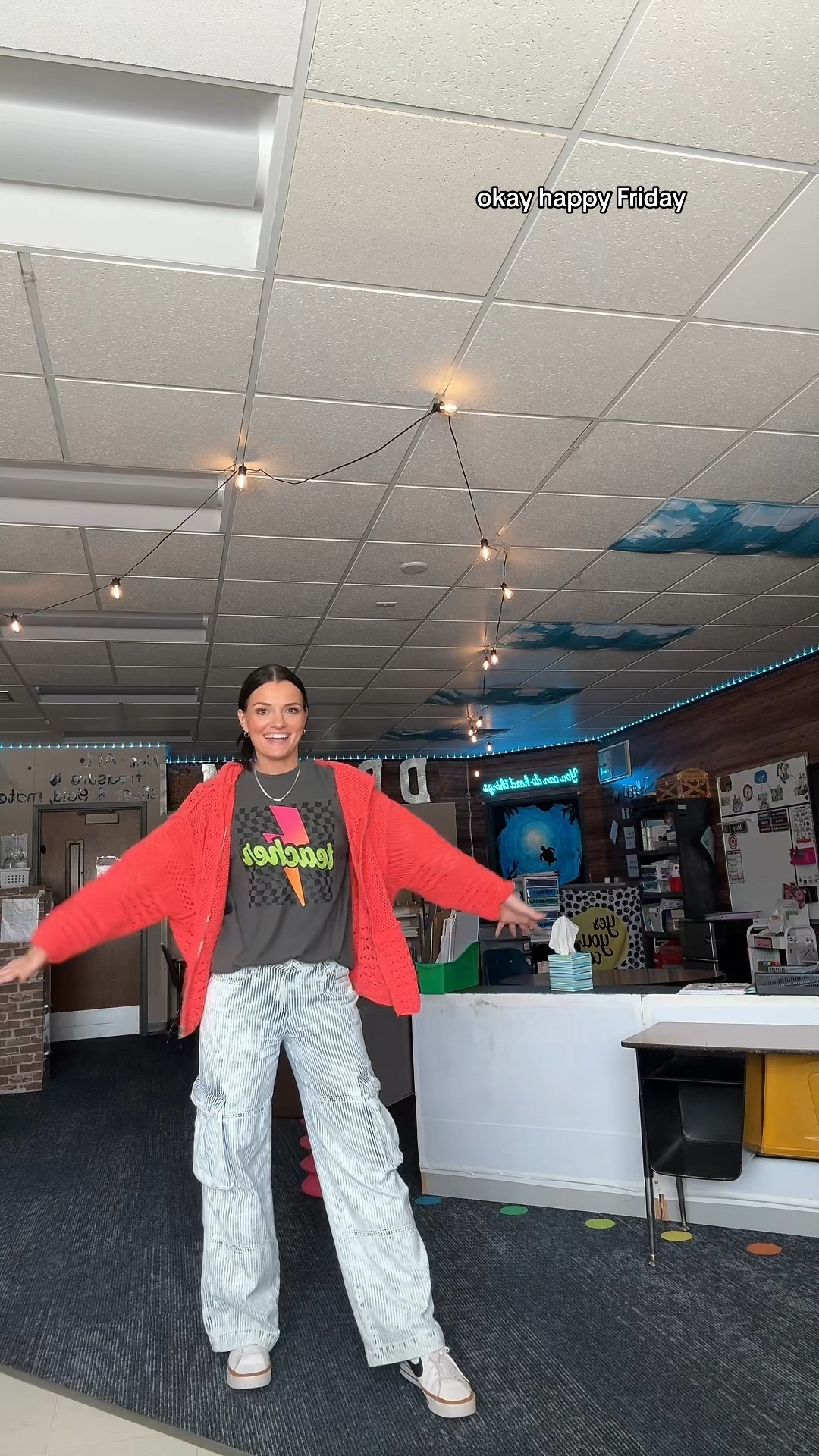 Friday outfit! 💗

#LTKFindsUnder50 #LTKWorkwear