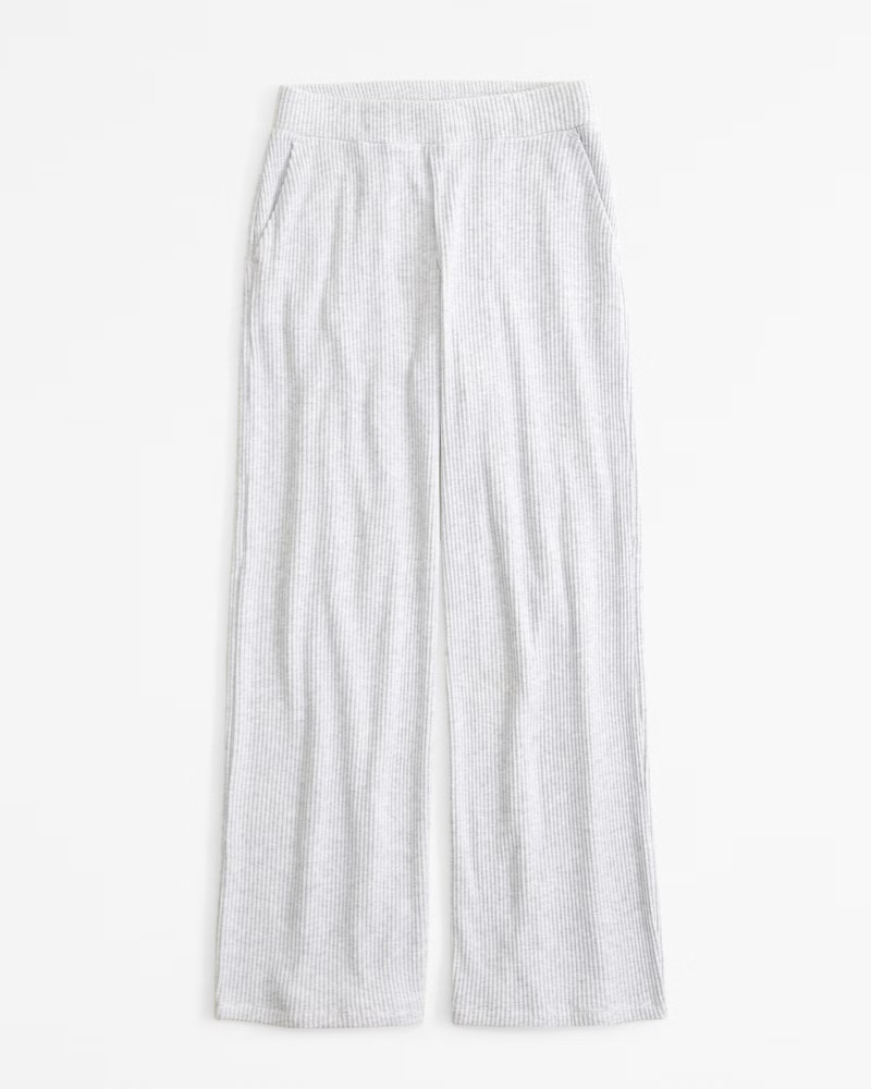 Women's Brushed Rib Wide Leg Sweatpant | Women's Sleepwear & Loungewear | Abercrombie.com | Abercrombie & Fitch (UK)