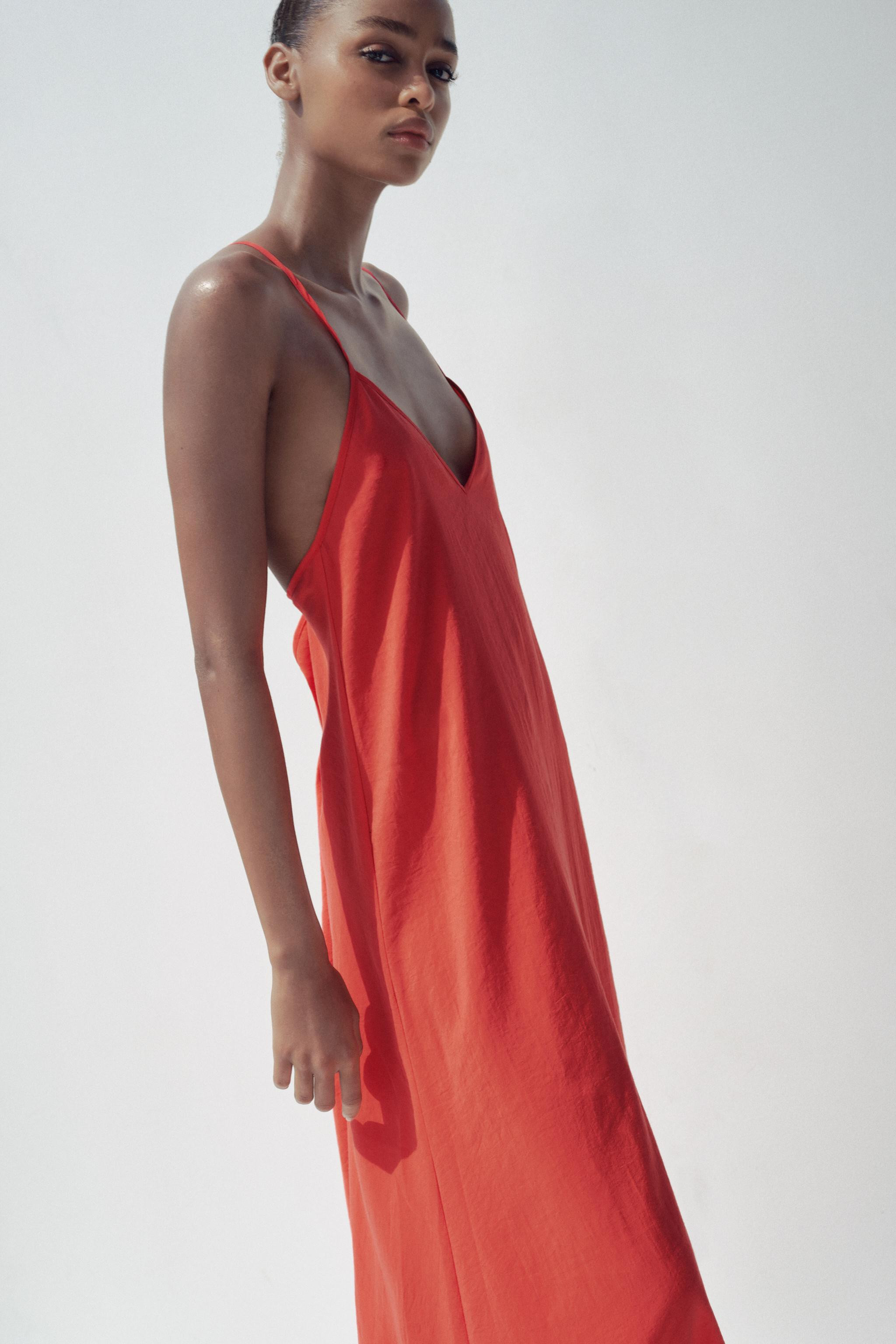 FLOWY MIDI DRESS | Zara US