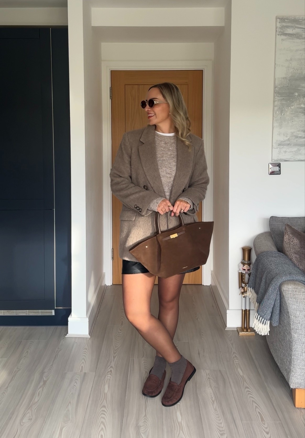 Preppy outfit I’m wearing to meet a friend for coffee ☕️ 

Preppy style 🫶🏼

#LTKwinter #LTKshoes #LTKstyletip