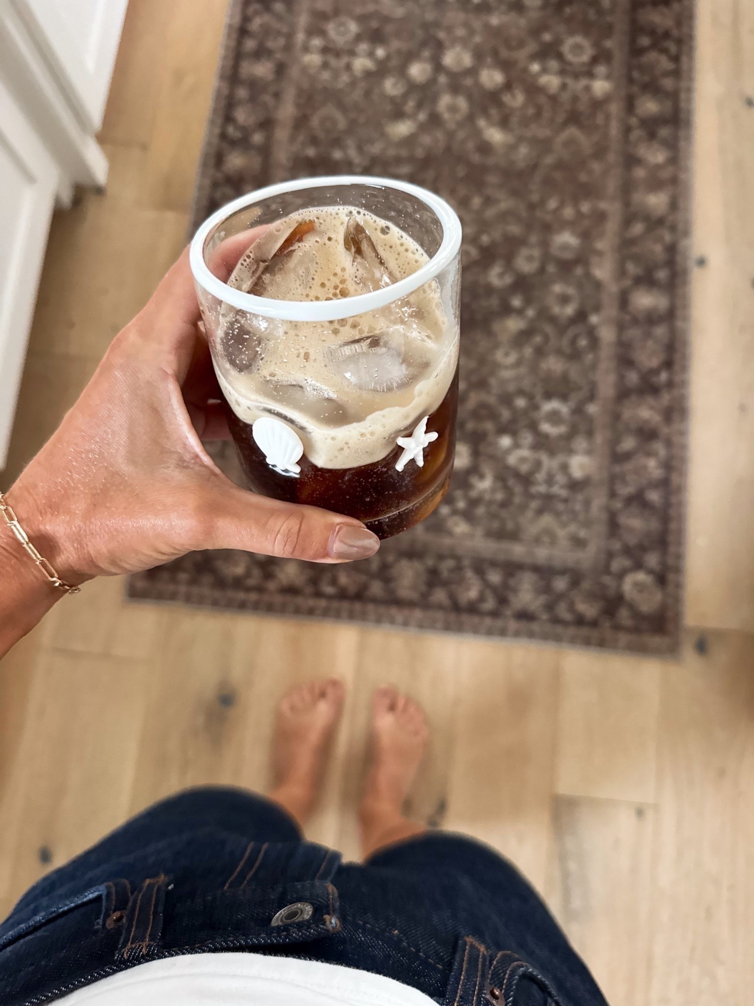 Love these pottery barn shell icon glasses!! Amazon rug linked too

#LTKmomlife #LTKHome #LTKdayinmylife