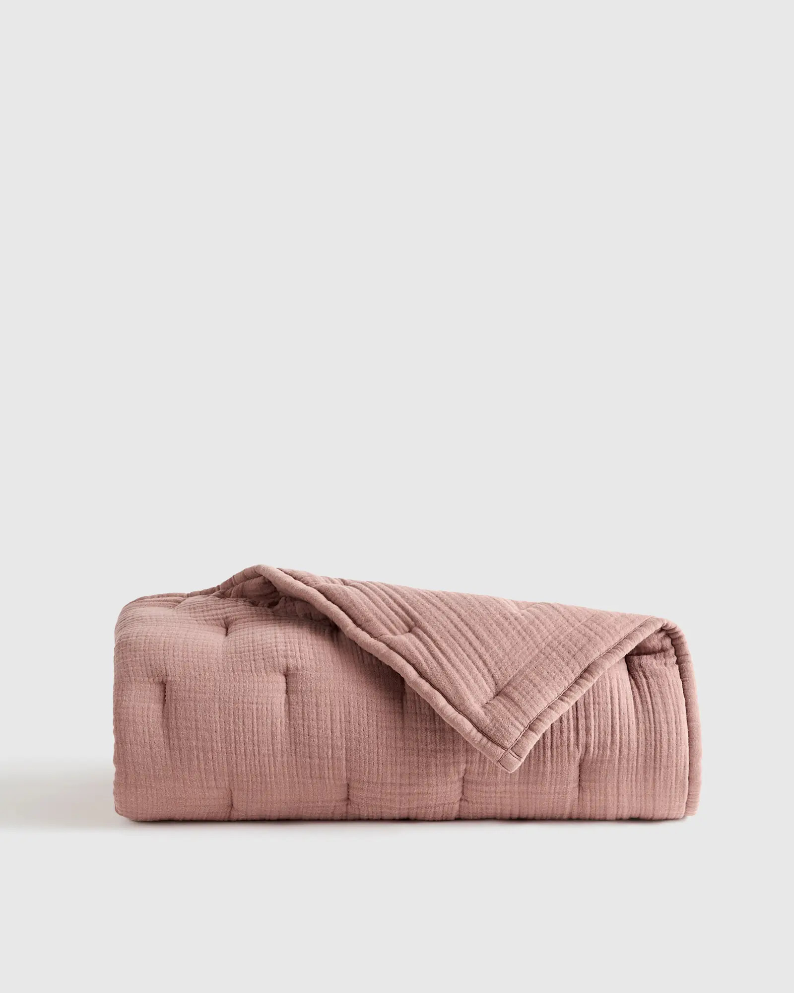 Organic Airy Gauze Toddler Quilt  in Fig | Quince