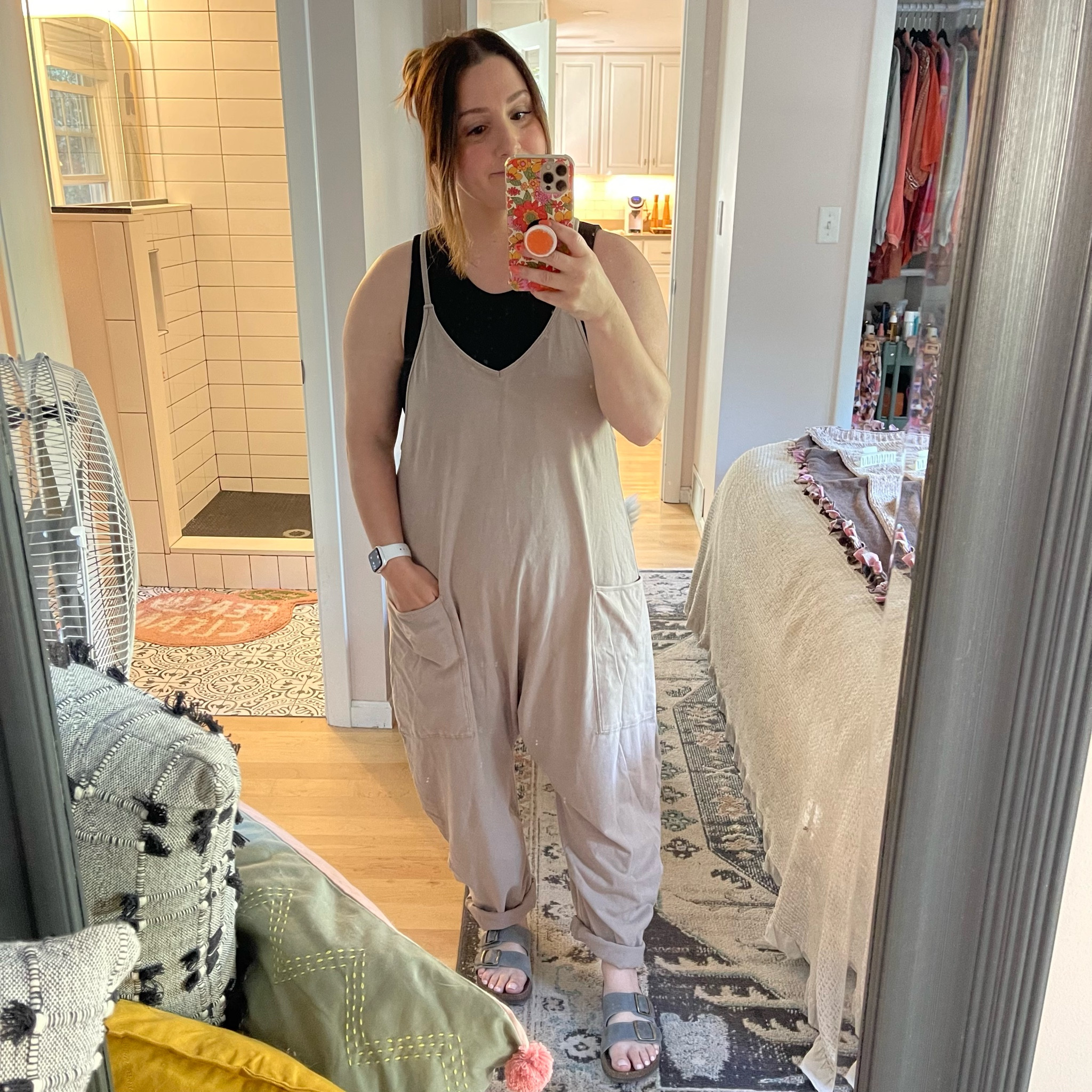 Love this free people jumper! So cute and comfy for any stage of postpartum ✨