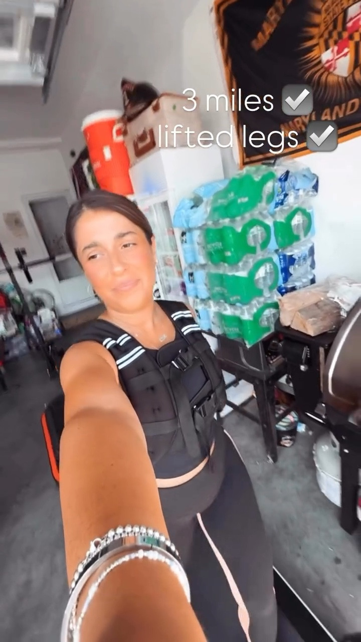 Do not sleep on walking workouts, they honestly kick my butt. I love how I feel when I’m done and today my legs are tired. This outfit is simple, but cute and so comfy for a workout. 
Simple workout outfit inspo 

#LTKfitnessgoals #LTKActive #LTKPetite