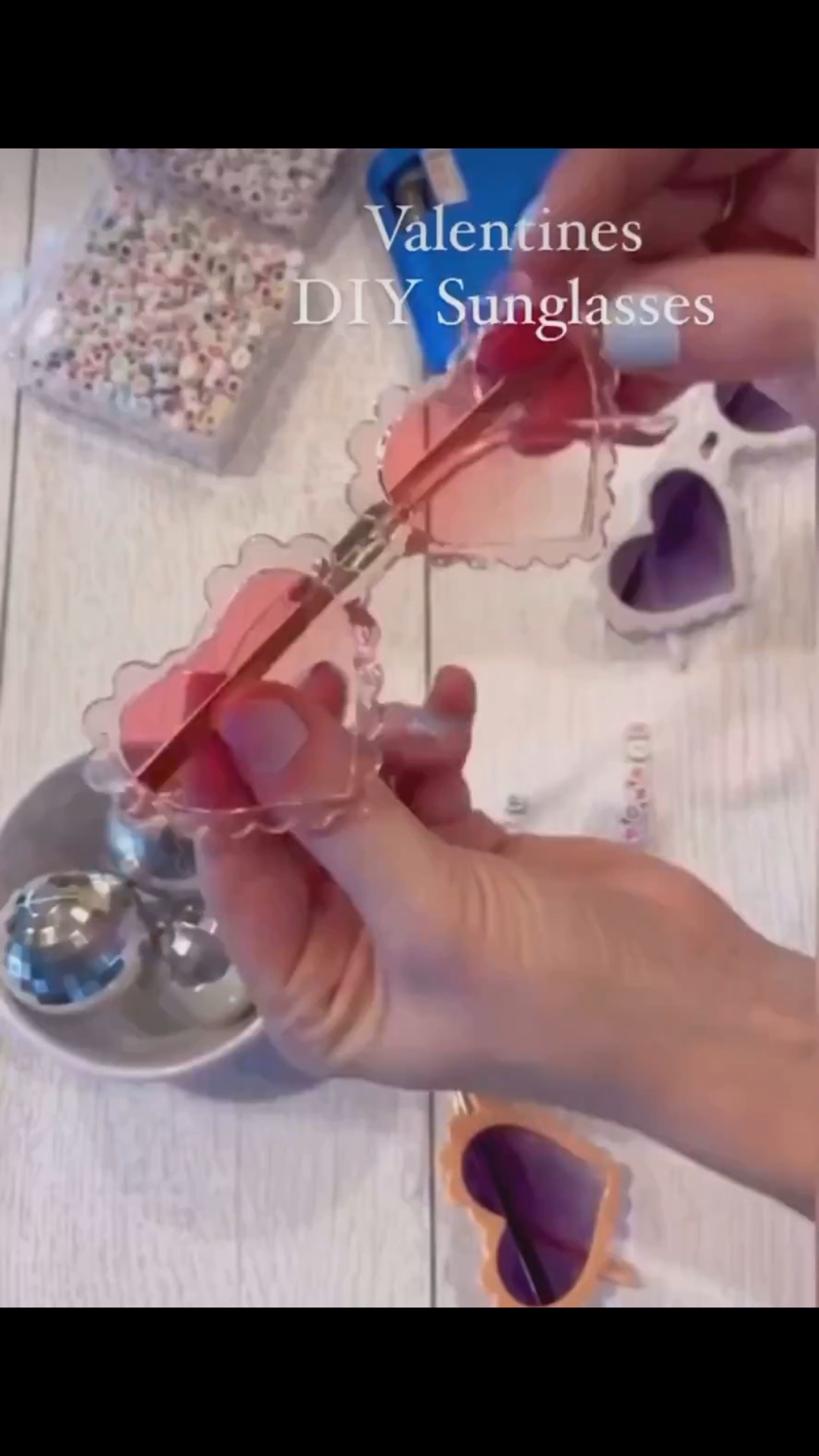 YALL They’re SO CUTE 🌷🩷. The sweetest little Valentine’s Day favor or gift! 

Girlie gift, little girl gift, little girl sunnies, scalloped sunglasses, personalized gift 

#LTKFindsUnder50 


#LTKValentine #LTKmomlife #LTKKids