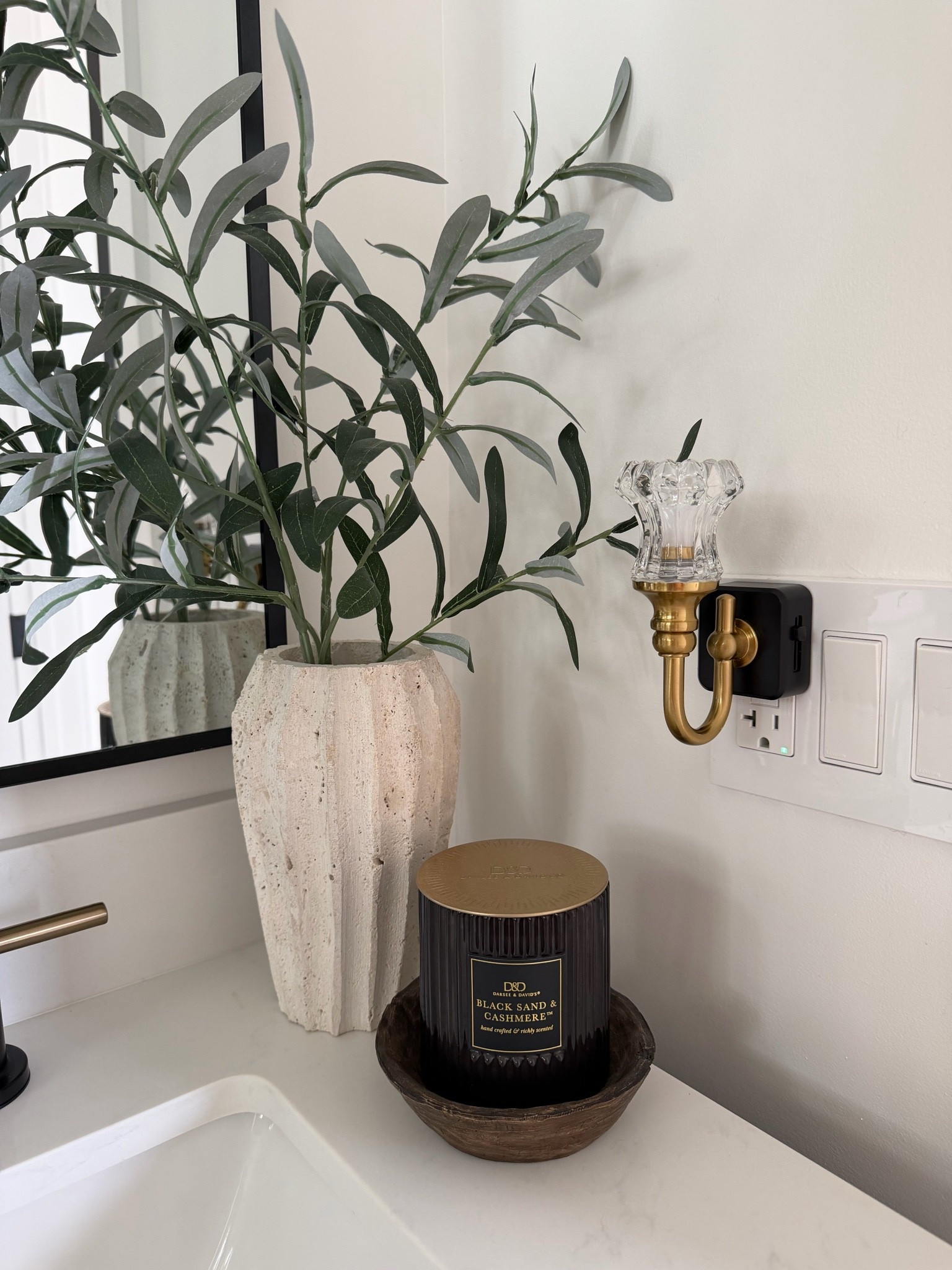 Nightlight, aesthetic,bathroom light, amazon find

#LTKSeasonal #LTKHome