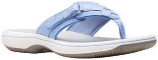 Clarks Womens Cloudsteppers Breeze Sea Flip Flops | Bealls