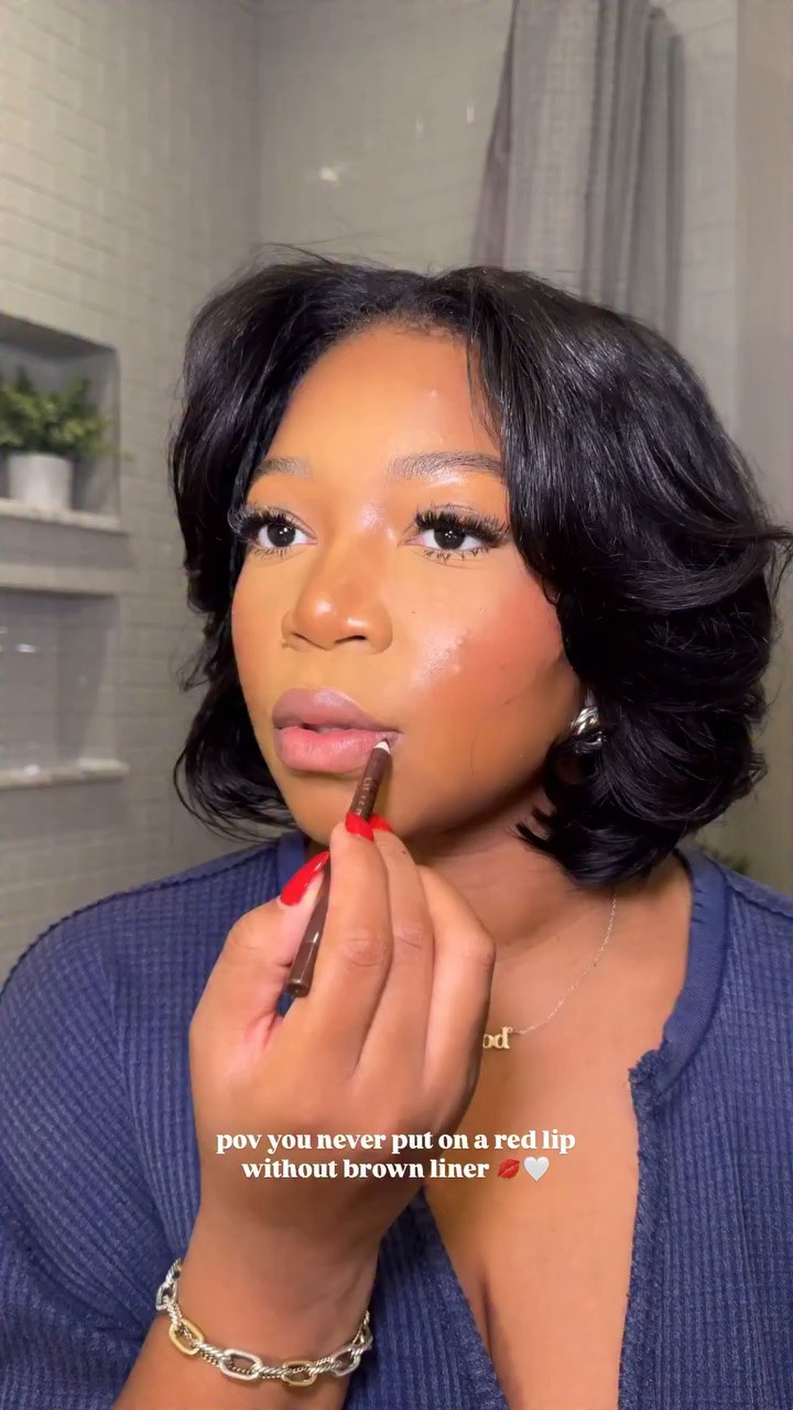 Red lip perfection 😍♥️✨ Smashbox shade BAWSE + Maybelline liner CROSS THE LINE 

#LTKFindsUnder50 #LTKBeauty