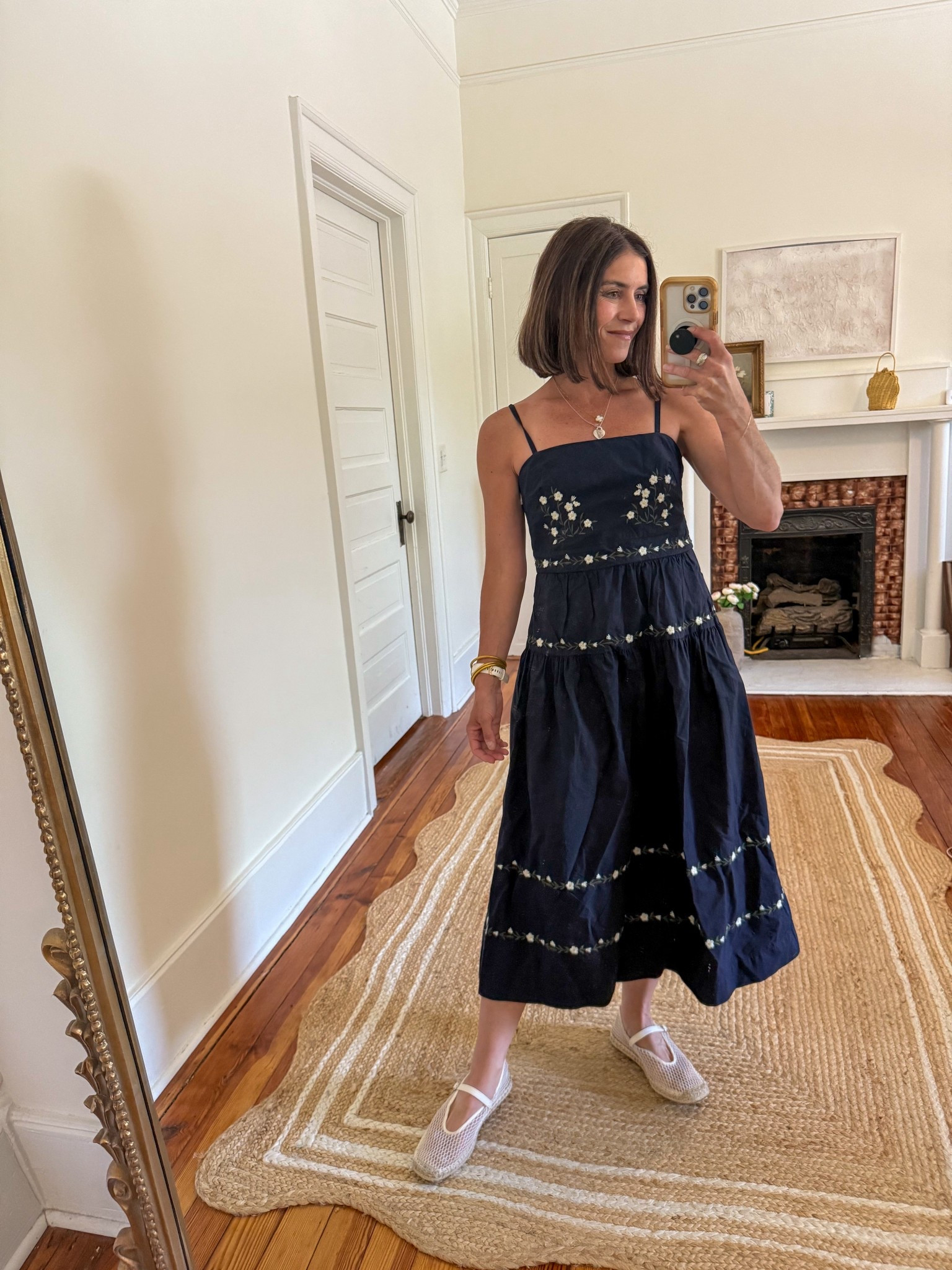 Walmart $21 x small 

#LTKSeasonal #LTKgrwm #LTKootd