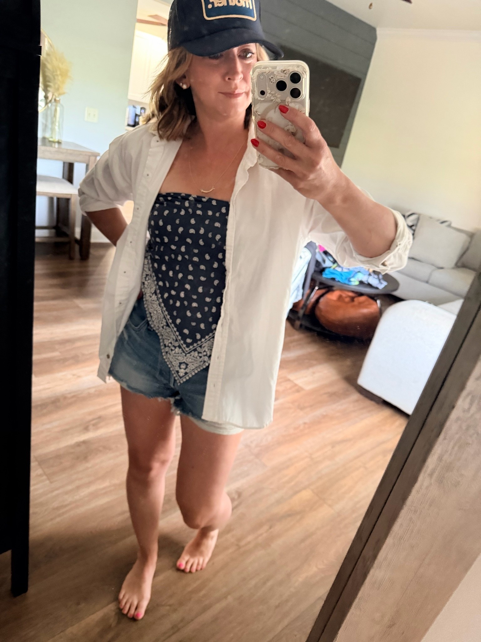 The perfect summer look for an all day event. Size up on the shorts. Normally a 26 wearing a 29.