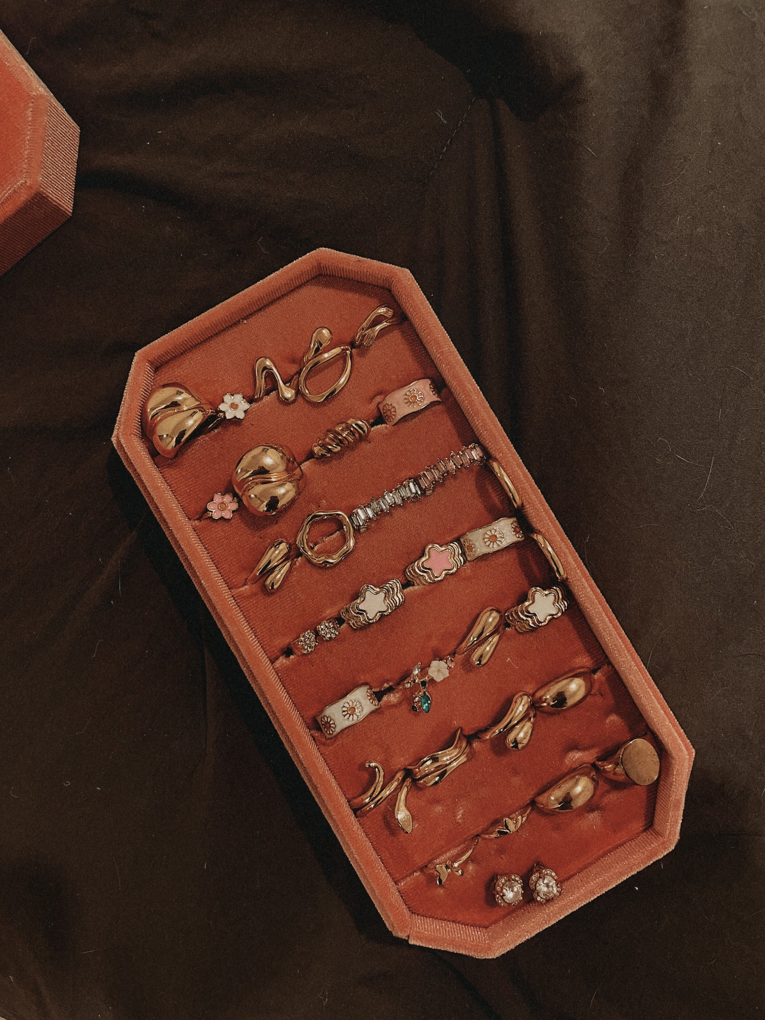 Portable Velvet Jewelry Box Organizer 

#LTKStyleTip #LTKBeauty #LTKSpringSale