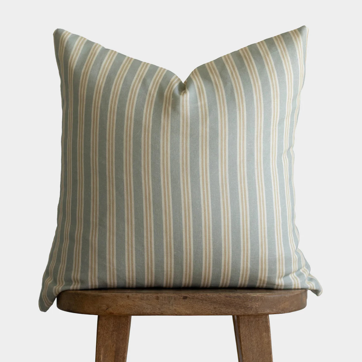 Crosby in Linen - 18" | 20" | 22" | Woven Nook