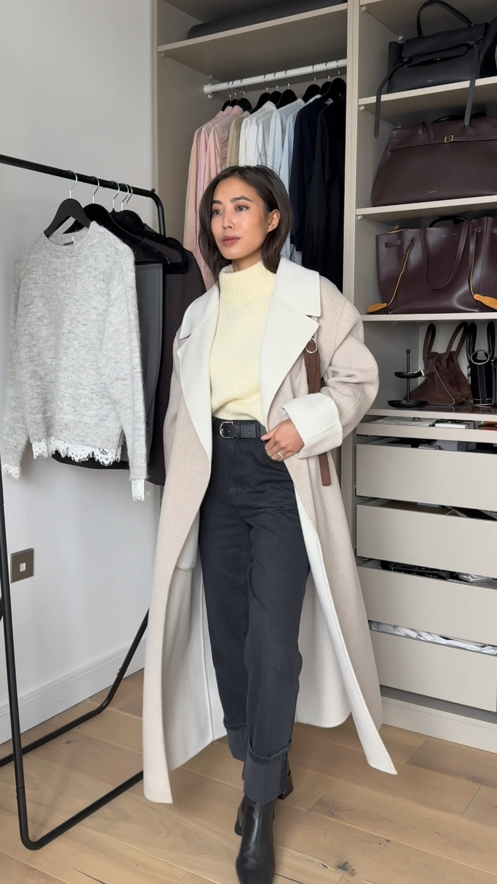 Slow days & cozy weekend fits ☁️
@mintvelvet ad 