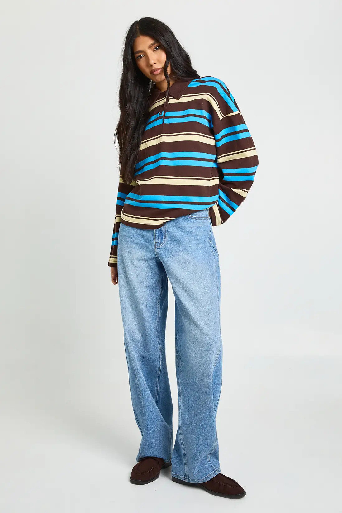 Mid Wash The Tall Mid Waist Barrel Jean | Boohoo USA | boohoo (US & Canada)