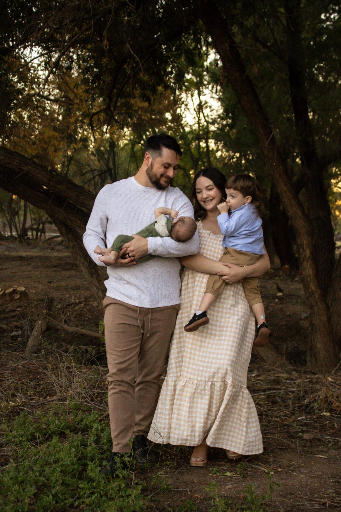 love love love how these photos turned out! 🤍

#familyphotos #christmasphotos #christmasphotooutfits 

#LTKHoliday #LTKFamily #LTKKids