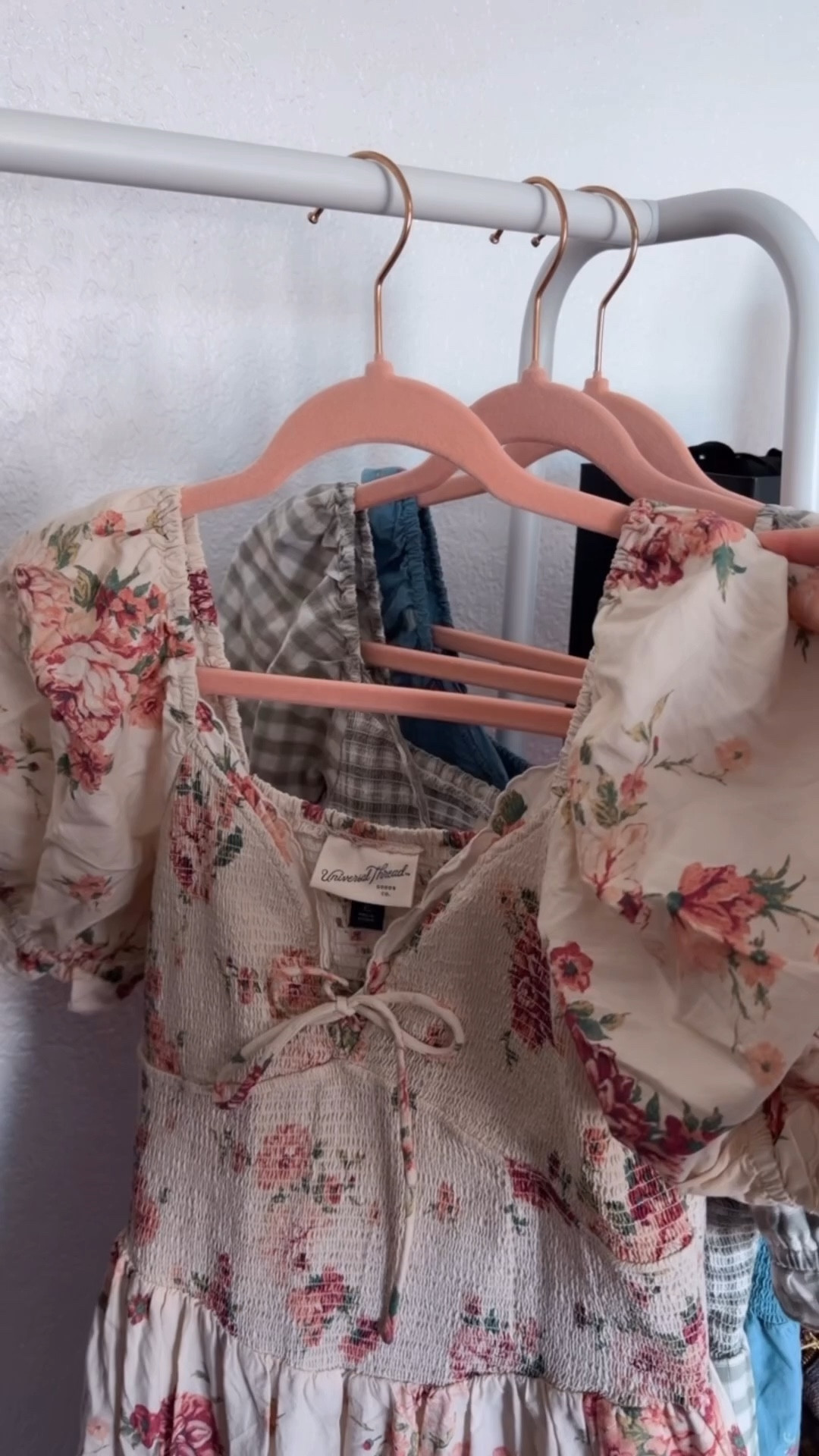 I love these dresses! So cute, stretchy, and have pockets! Wearing XS in all! Shoes run true to size too 🫶🏻