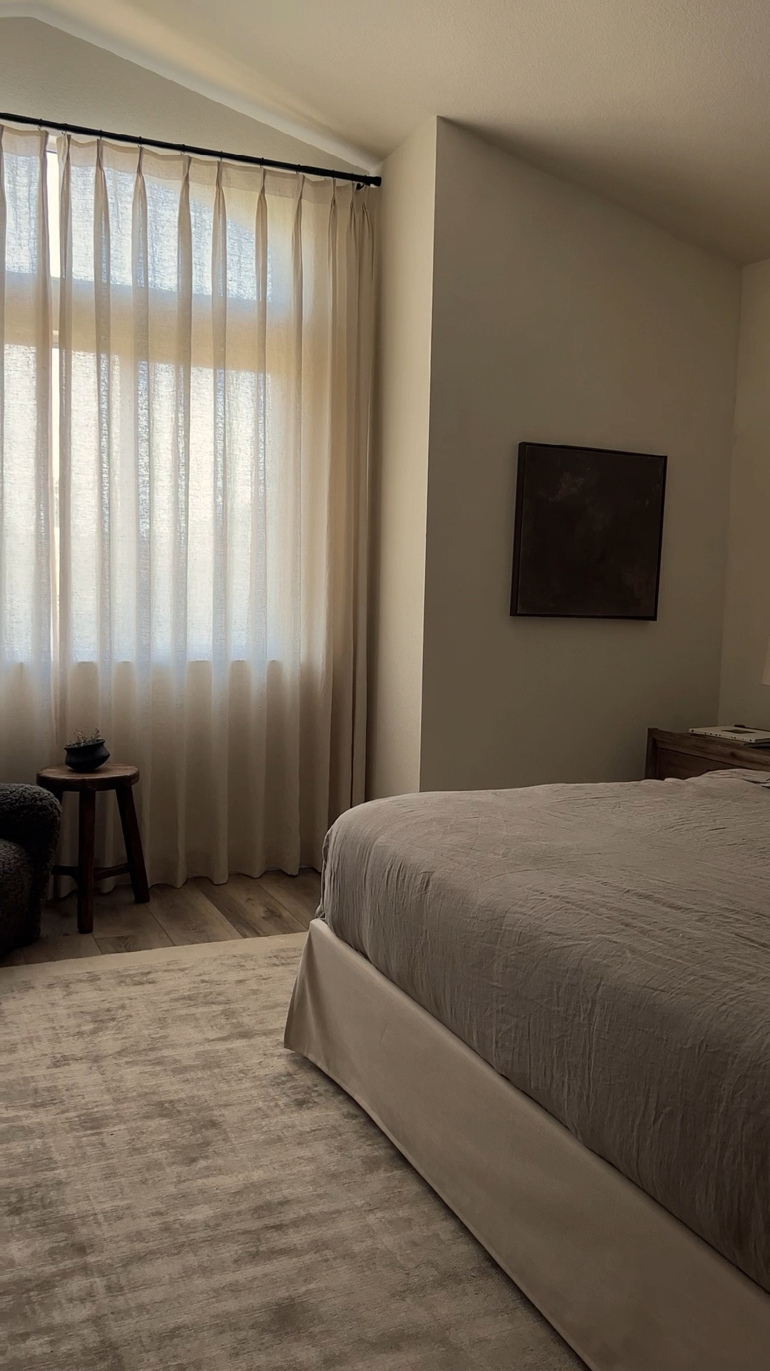 wood stool is an old amazon find, art was made by me. everything else is linked 🤍

curtain color is: Natural, Triple Pleat

#LTKhome