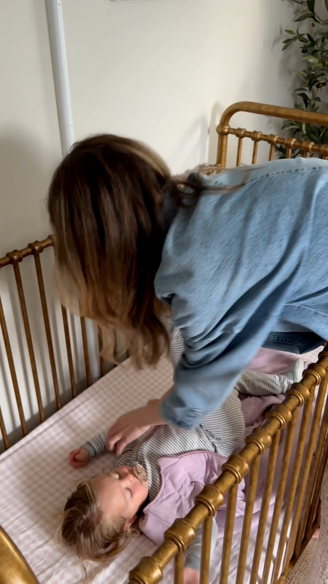 We absolutely love @halosleep Wearable Blankets! #ad Their new Bamboo Wearable Blankets are so soft, and the 2-way zipper makes it easy for last minute diaper changes. They come in a wide variety of colors, and I love that these wearable blankets are extra long and roomy for extended use. Also, the fabric is hypoallergenic for sensitive skin which is really important to us. 

I also got the HALO Bamboo Swaddle for the new baby coming this winter! We used the HALO swaddles exclusively with Marlowe when she was little. If you're working on your baby registry this is a must have.
#halosleep #halosleeppartner

#LTKKids #LTKBaby #LTKFamily