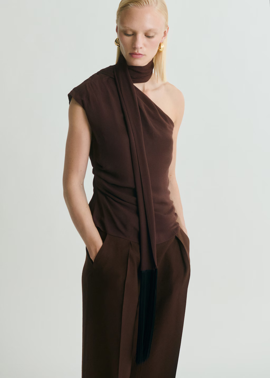 Pantalon à pinces | Mango EU