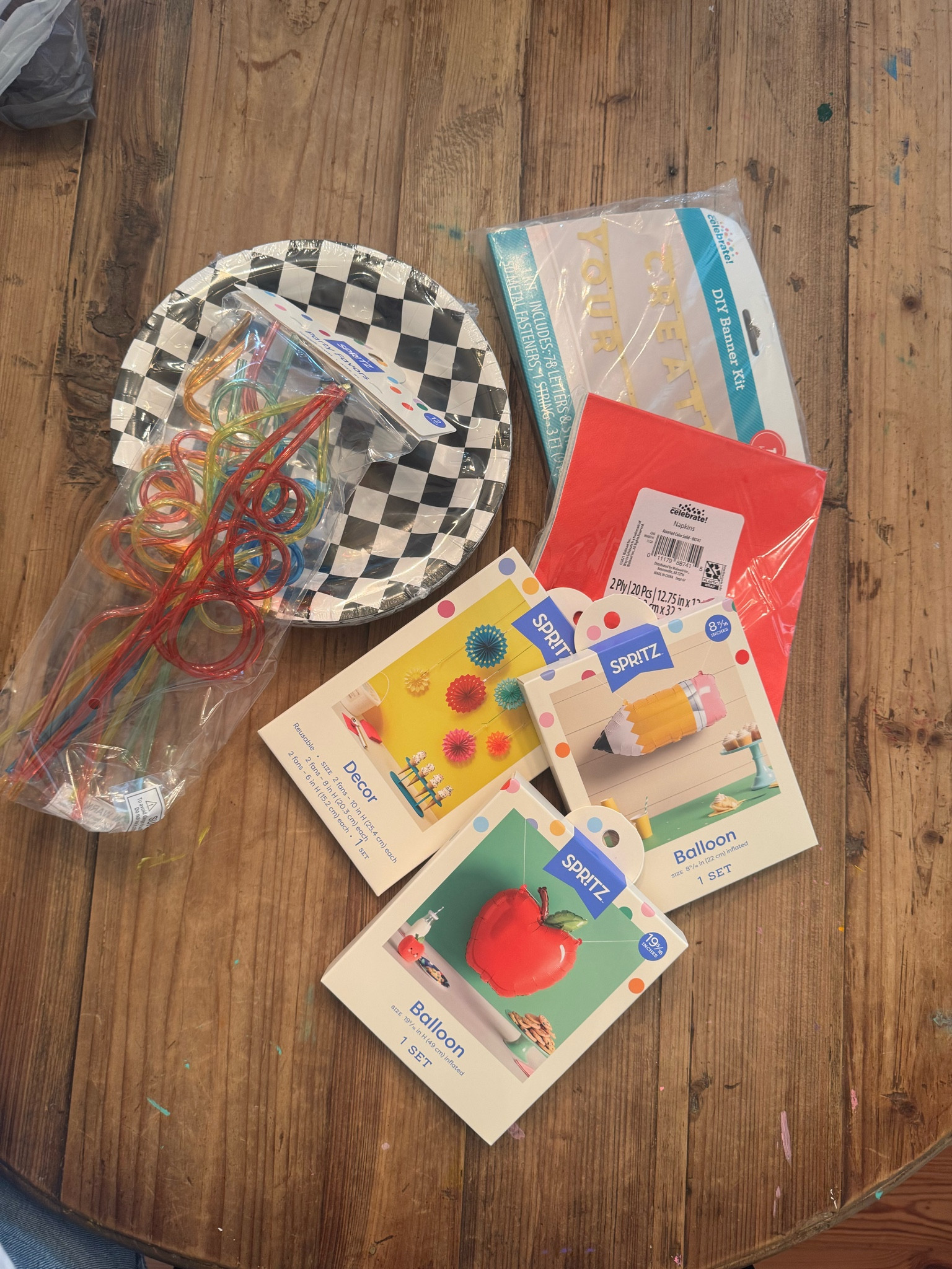 Cutest balloons for back to school!!

#LTKSeasonal #LTKkids #LTKfamily