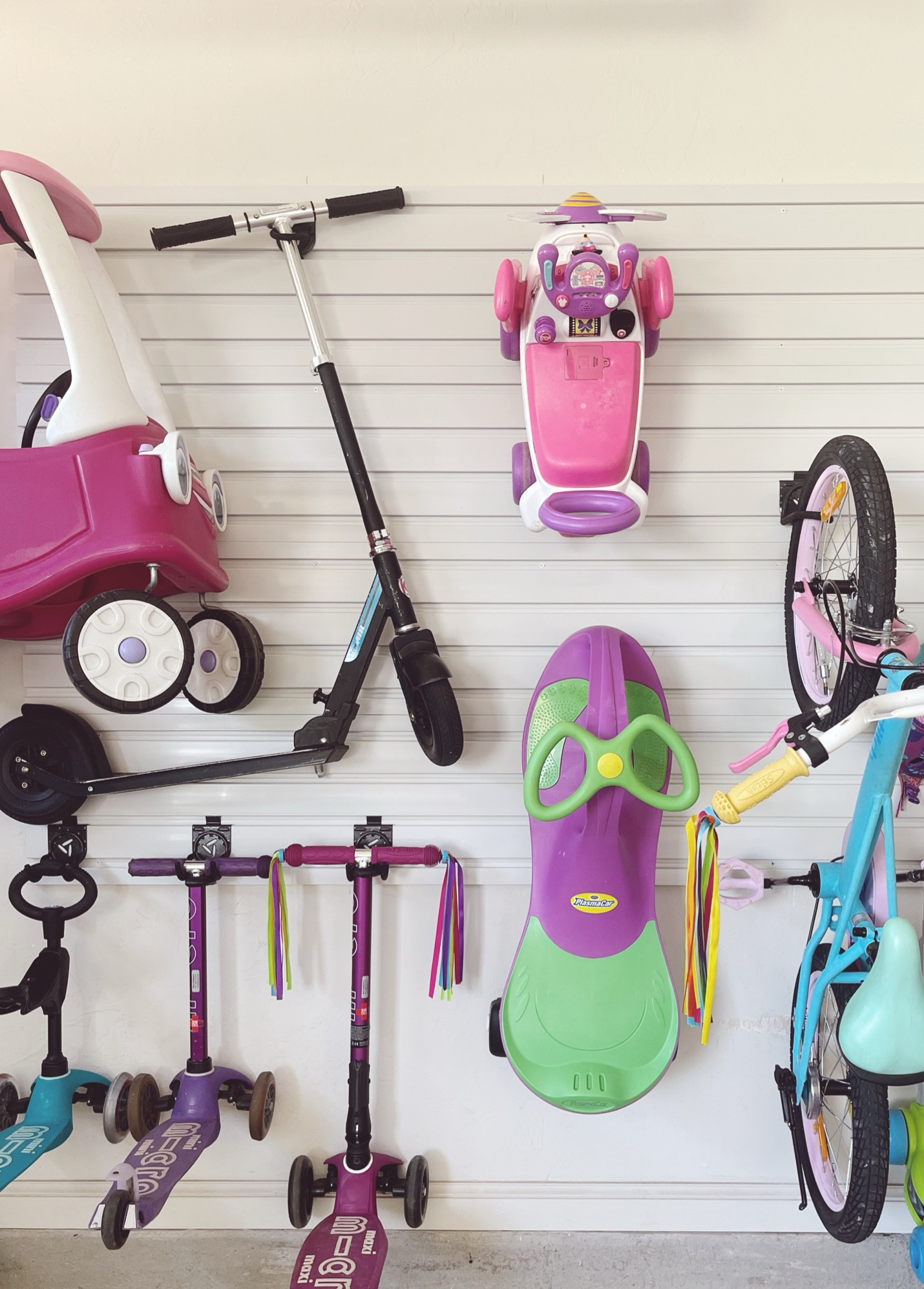 organize my garage with me 👏🏼 

#LTKHome