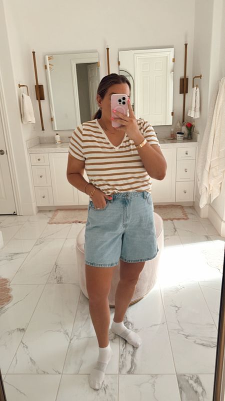 curvy casual mom look. wearing size large in tan and white striped tee and size 32 in loose denim 

#LTKmidsize #LTKSeasonal #LTKfindsunder100