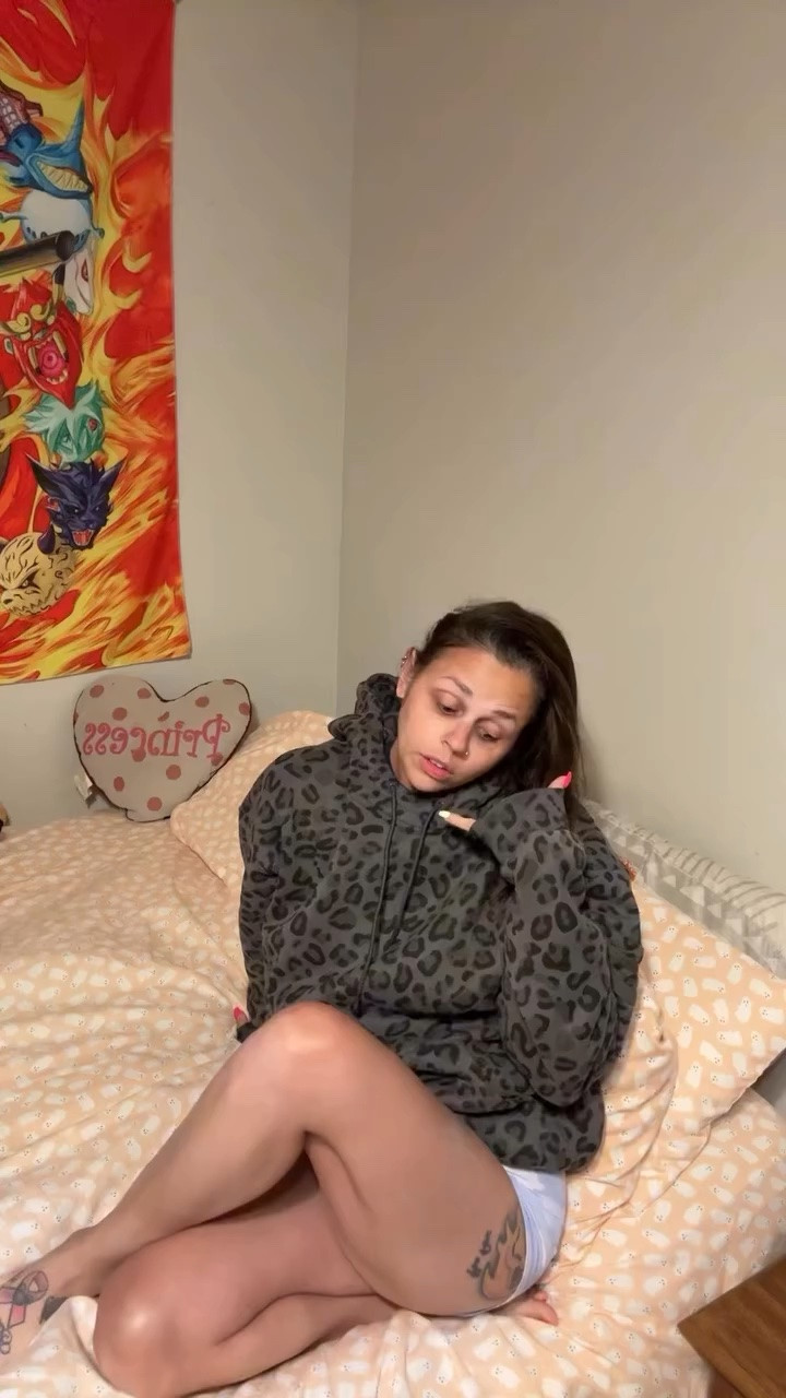 Name a better place to be on a rainy Saturday evening 

The @comfrt Airplane Mode Travel Hoodie + Dreamer Blanket is the perfect combo for a relaxing, cozy vibe 💕

Shop Comfrt using my 🔗 and save!

#comfrt #cozyvibes #cozyaesthetic #travel 

Wearing:
Comfrt Airplane Mode Travel Hoodie in Panther (size medium)
Comfrt ComfrtCore 5” Biker Shirts in Sky Camo (size medium)
Comfrt Dreamer Blanket in Azure Blue (size medium)

#LTKmomlife #LTKselfcare #LTKSaleAlert