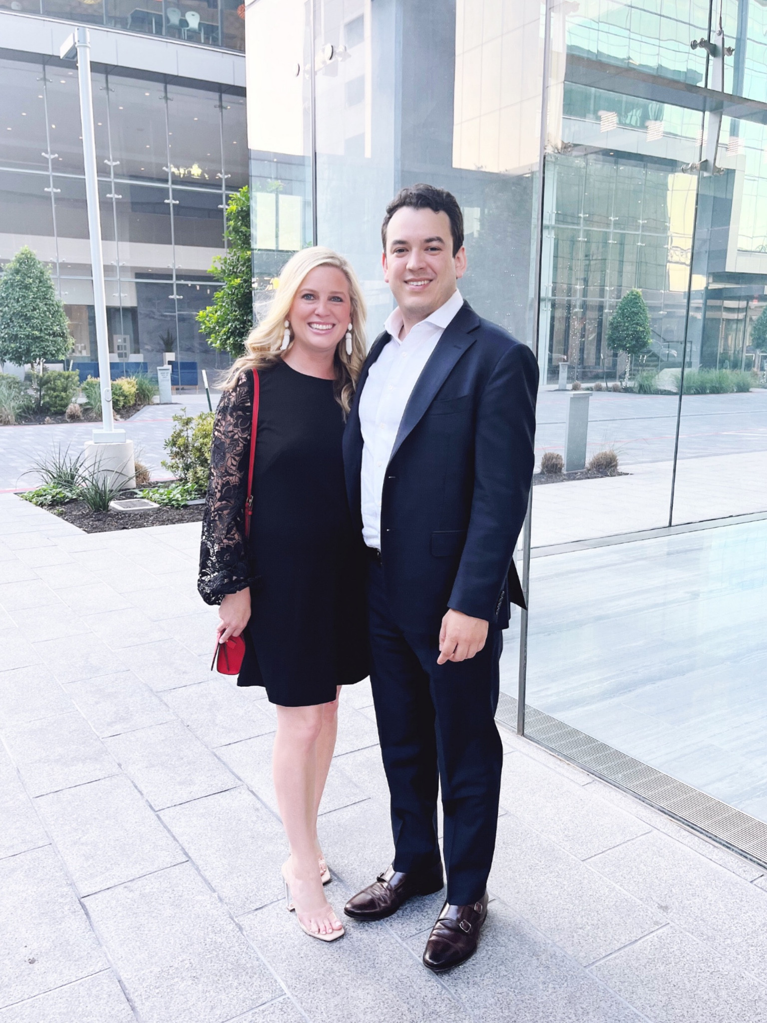 Date night in the city 🥰 It was nice to get away, leave the kids with the grandparents and go out for a night out. 

This was actually my moms dress I borrowed but I might be buying myself the same dress! So comfy, and the sleeves are so cute! Also it’s majorly on sale right now for $79!! 

#LTKsalealert #LTKFind #LTKunder100
