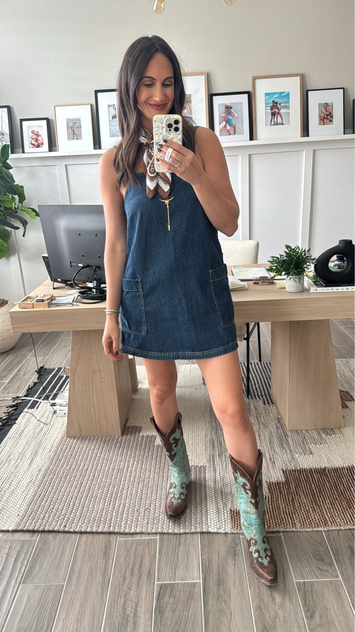 Affordable western ootd

#LTKootd #LTKmomlife #LTKgrwm